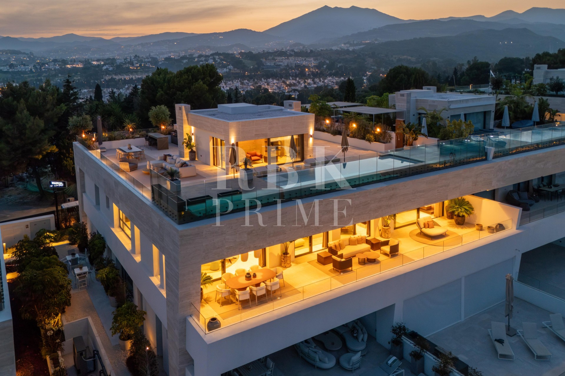 Resale - Apartment - Marbella