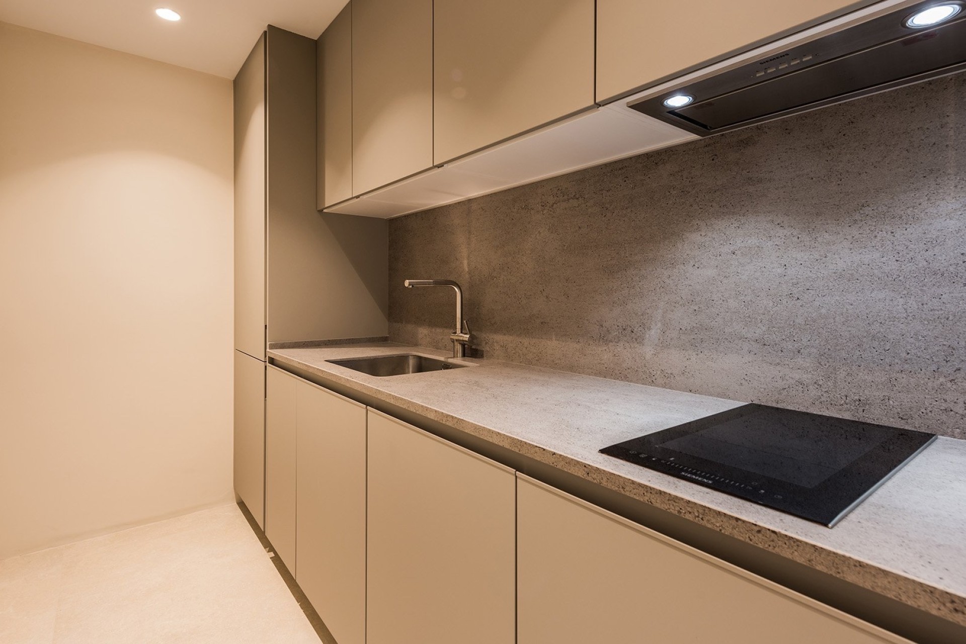 Resale - Apartment - Marbella