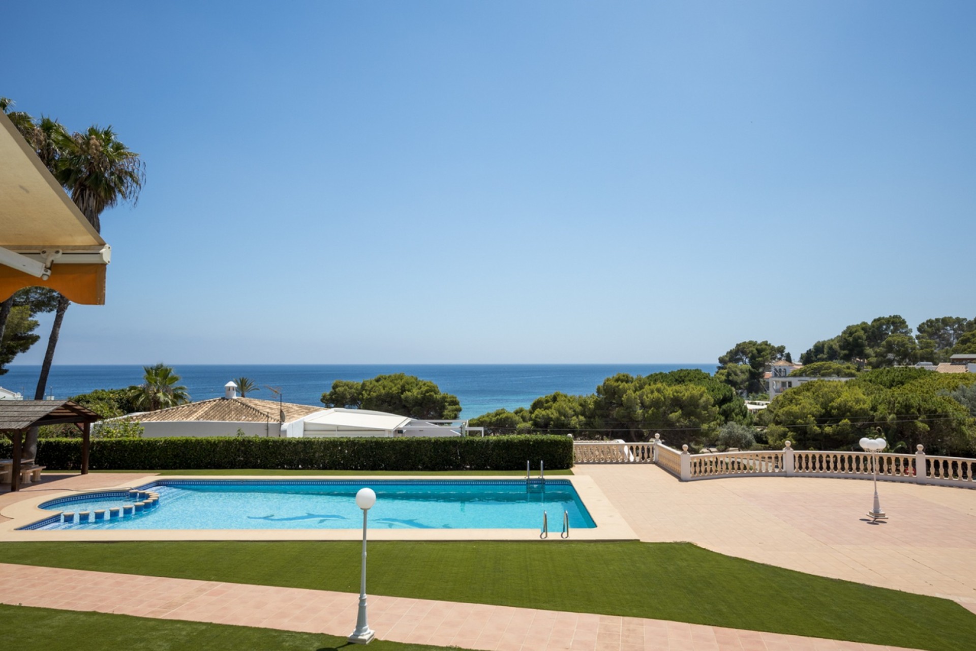 Resale - Apartment - Moraira - La Cometa