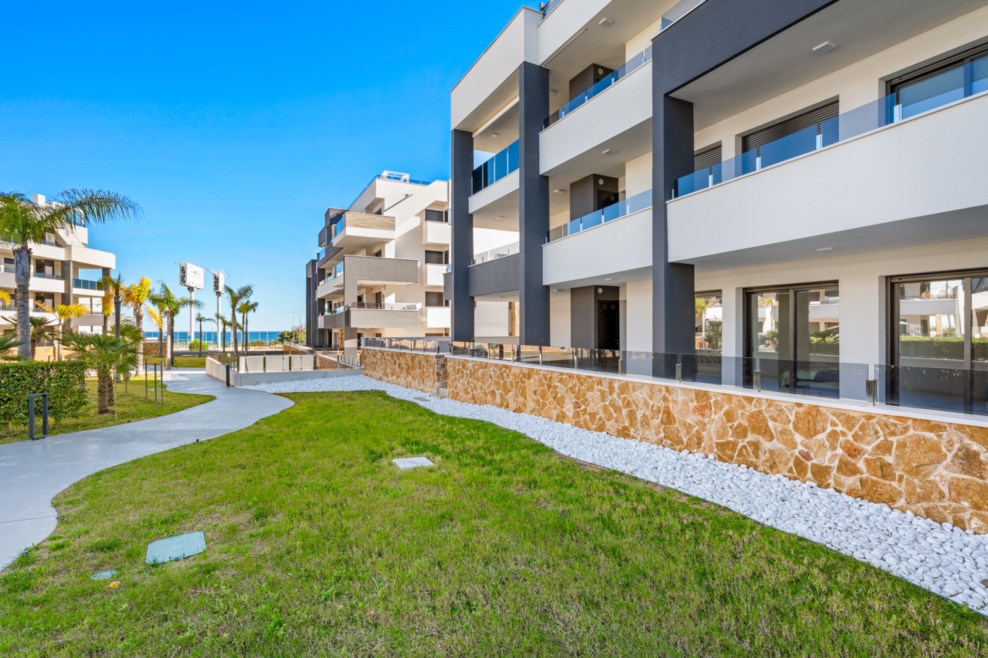 Resale - Apartment - Orihuela Costa - Playa Flamenca
