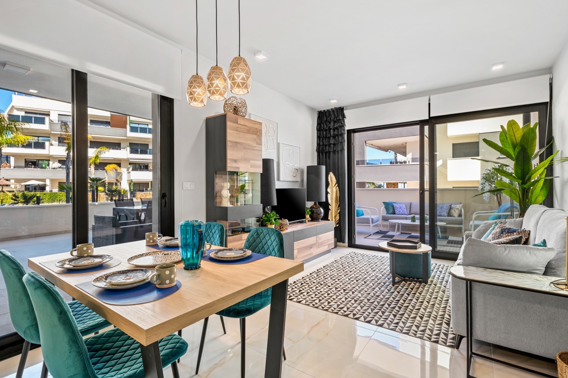 Resale - Apartment - Orihuela Costa - Playa Flamenca