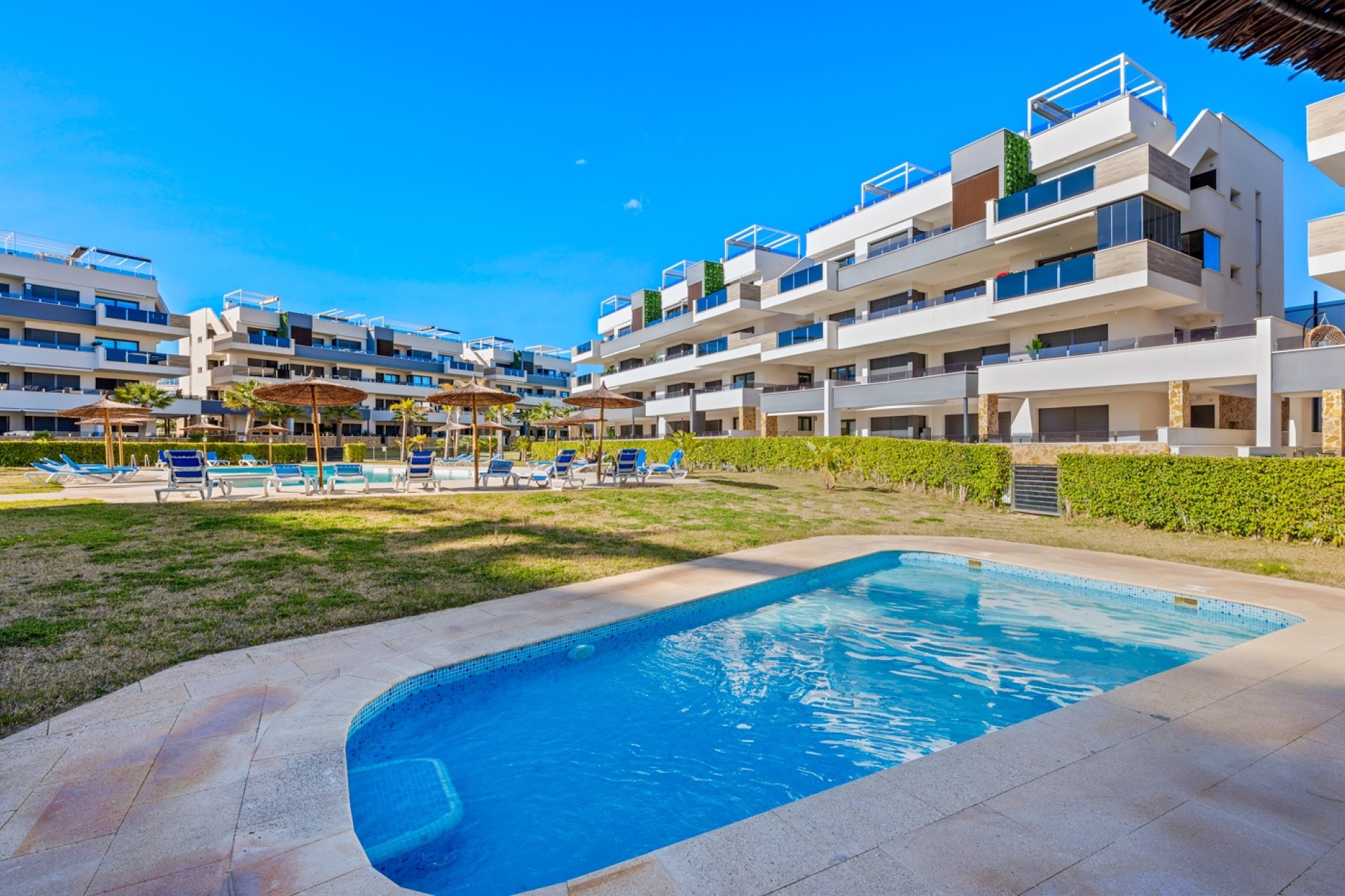 Resale - Apartment - Orihuela Costa - Playa Flamenca