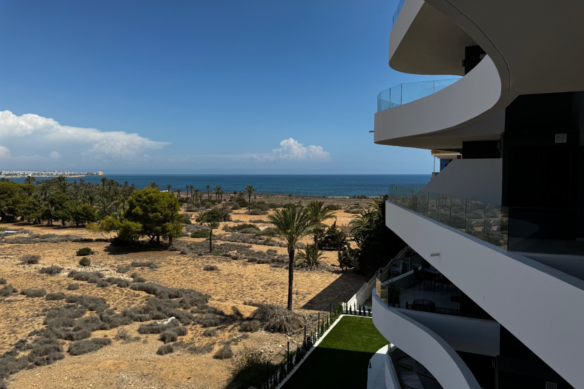 Resale - Apartment - Punta Prima