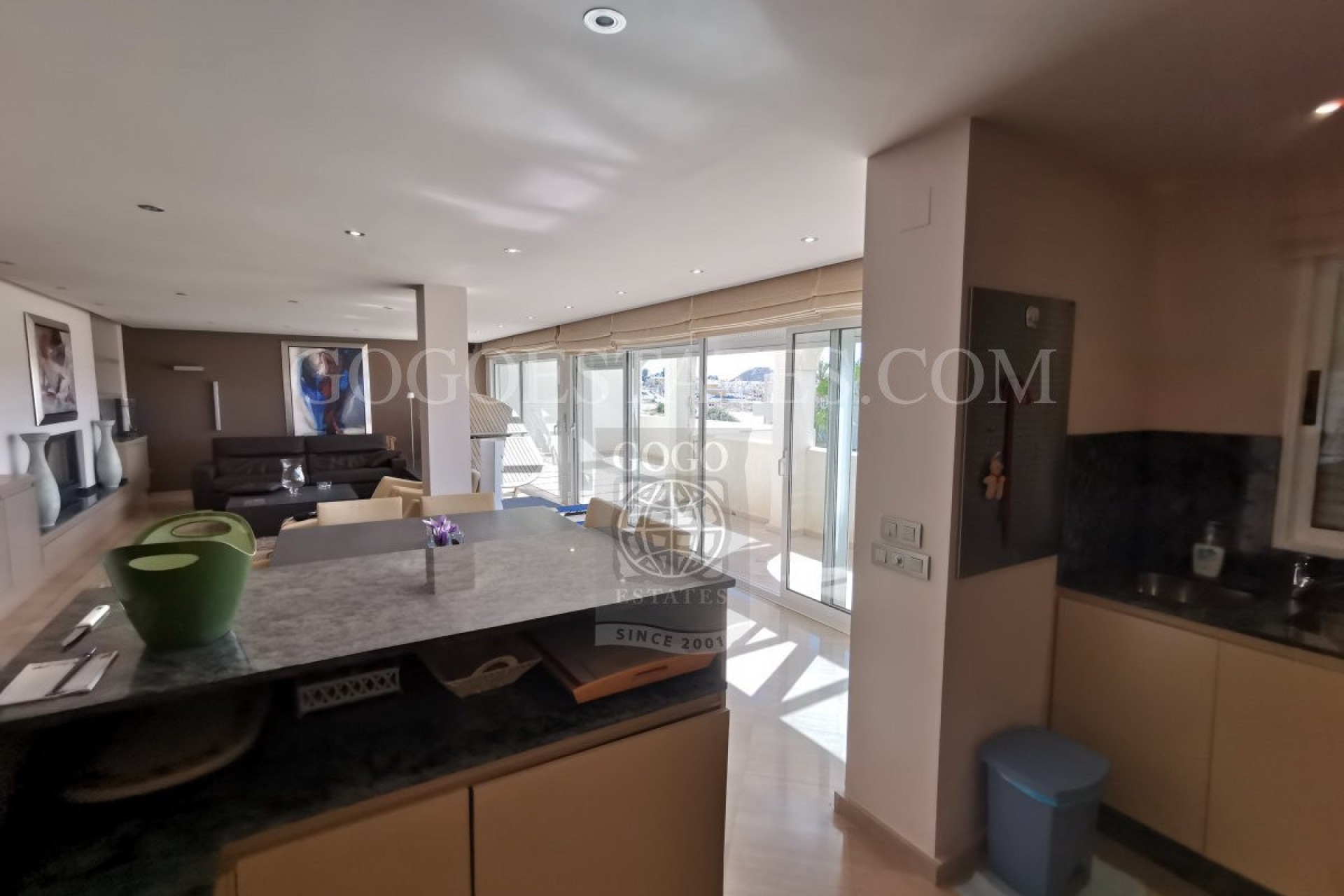 Resale - Apartment - San Juan de los Terrenos