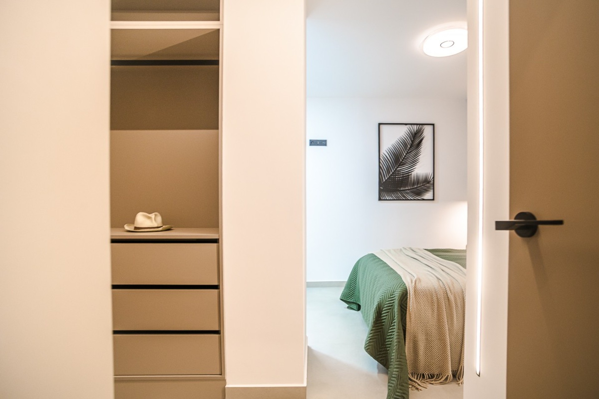 Resale - Apartment - Torrevieja - Acequion