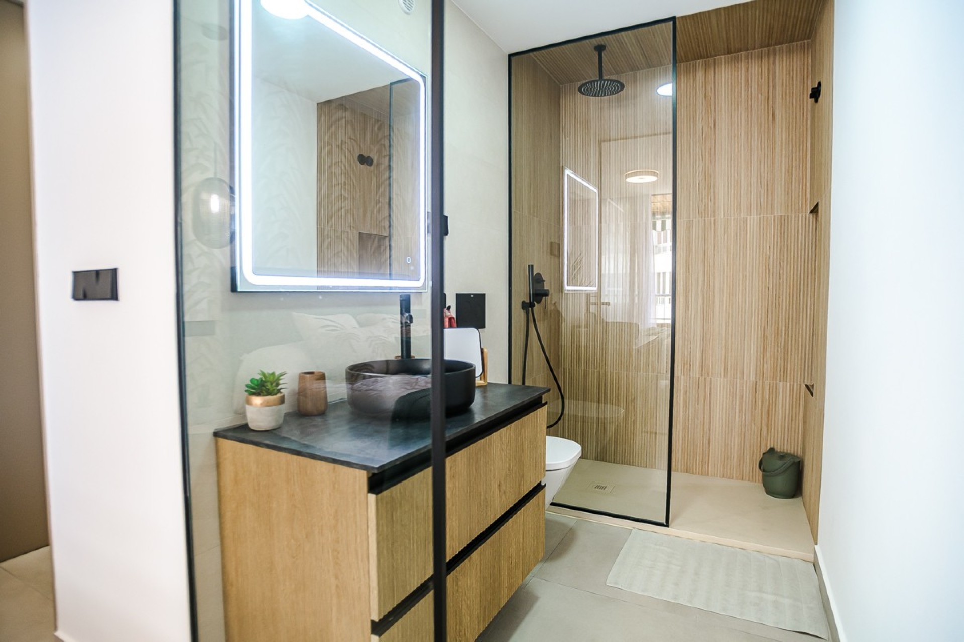 Resale - Apartment - Torrevieja - Acequion