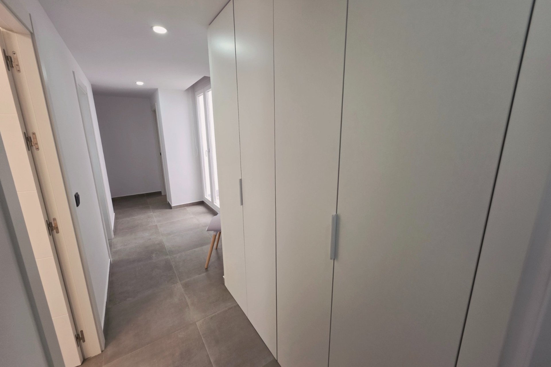Resale - Apartment - Torrevieja - Puerto
