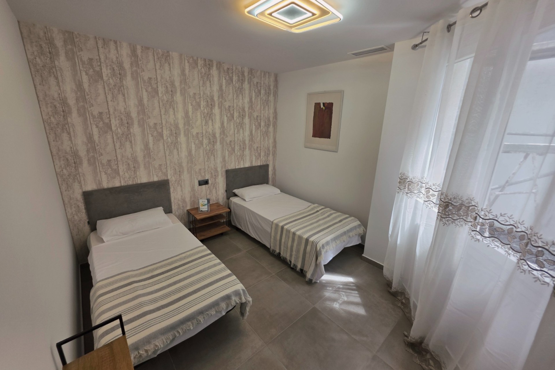 Resale - Apartment - Torrevieja - Puerto