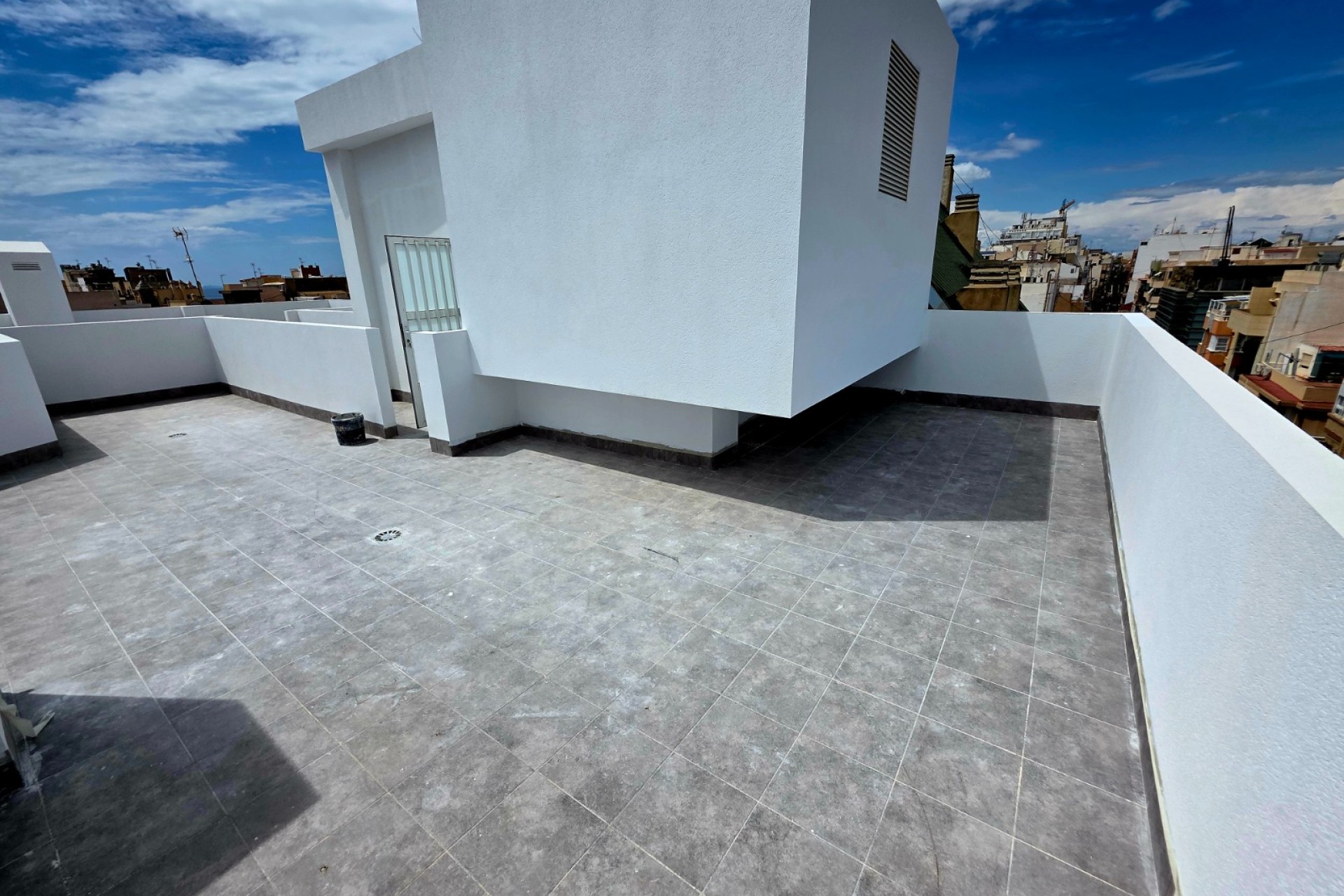 Resale - Apartment - Torrevieja - Puerto