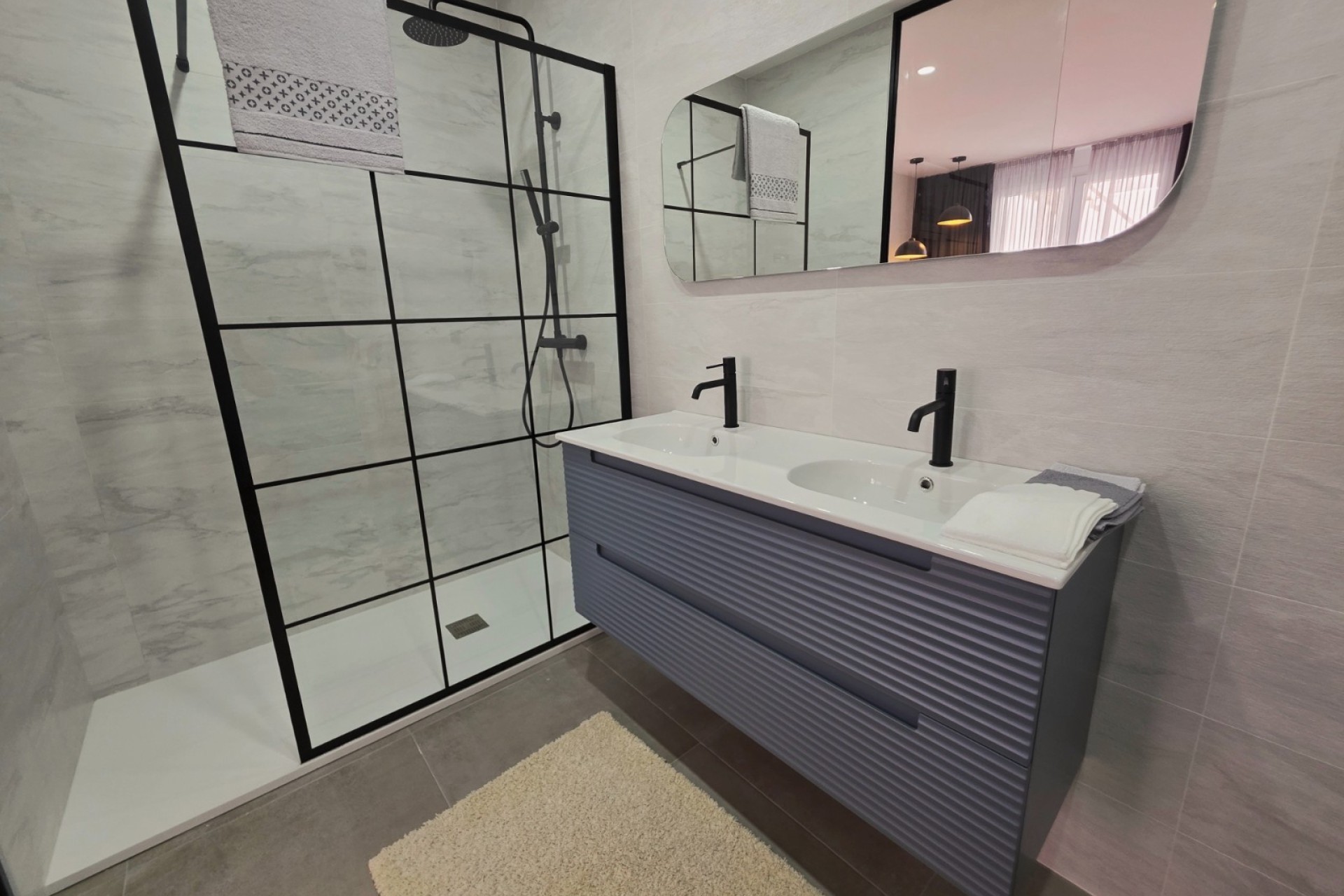 Resale - Apartment - Torrevieja - Puerto