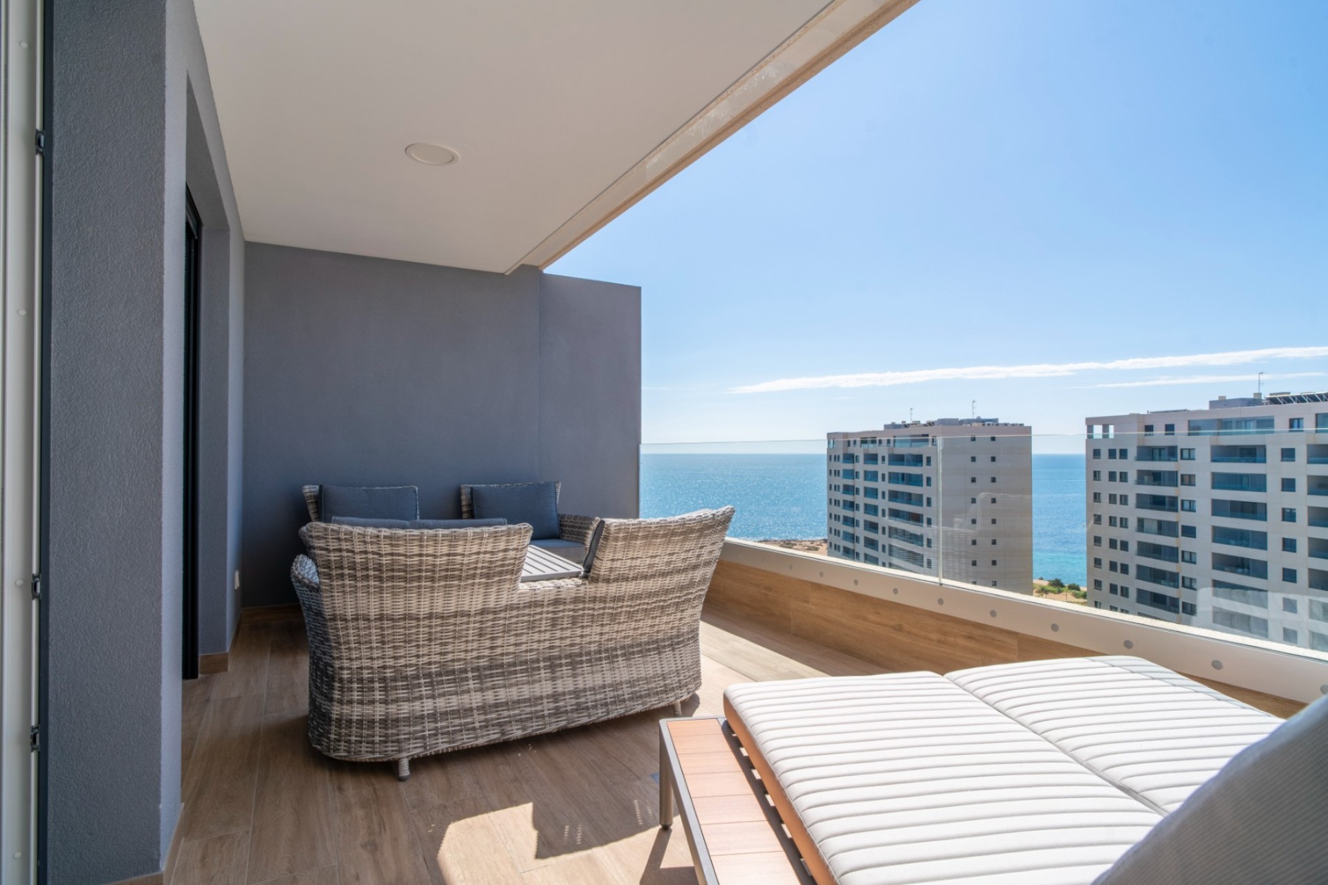 Resale - Apartment - Torrevieja - Punta Prima