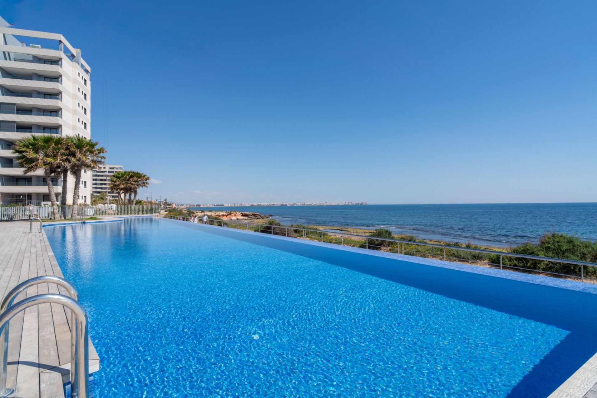 Resale - Apartment - Torrevieja - Punta Prima