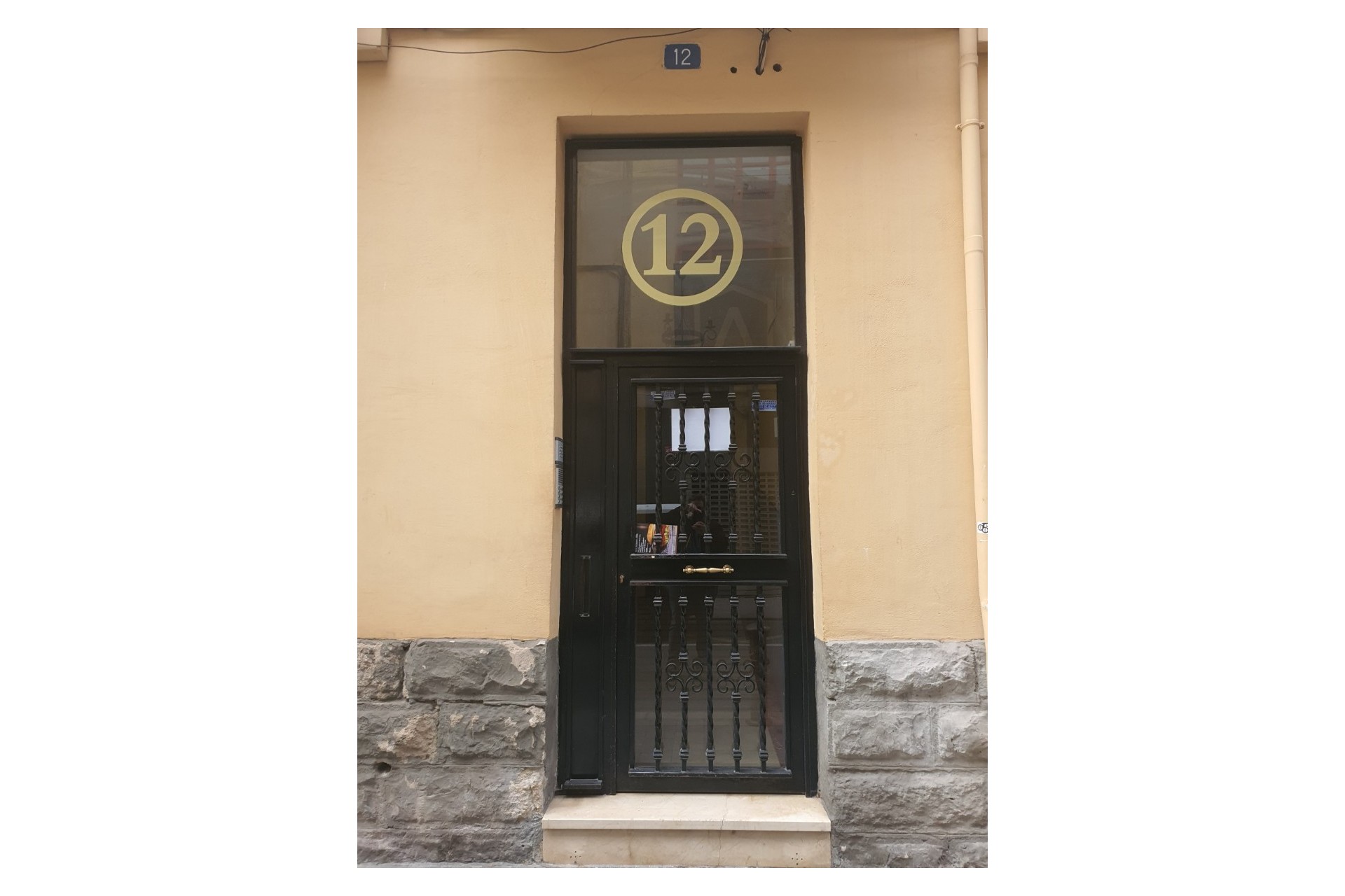Resale - Commercial - Alicante - Casco antiguo