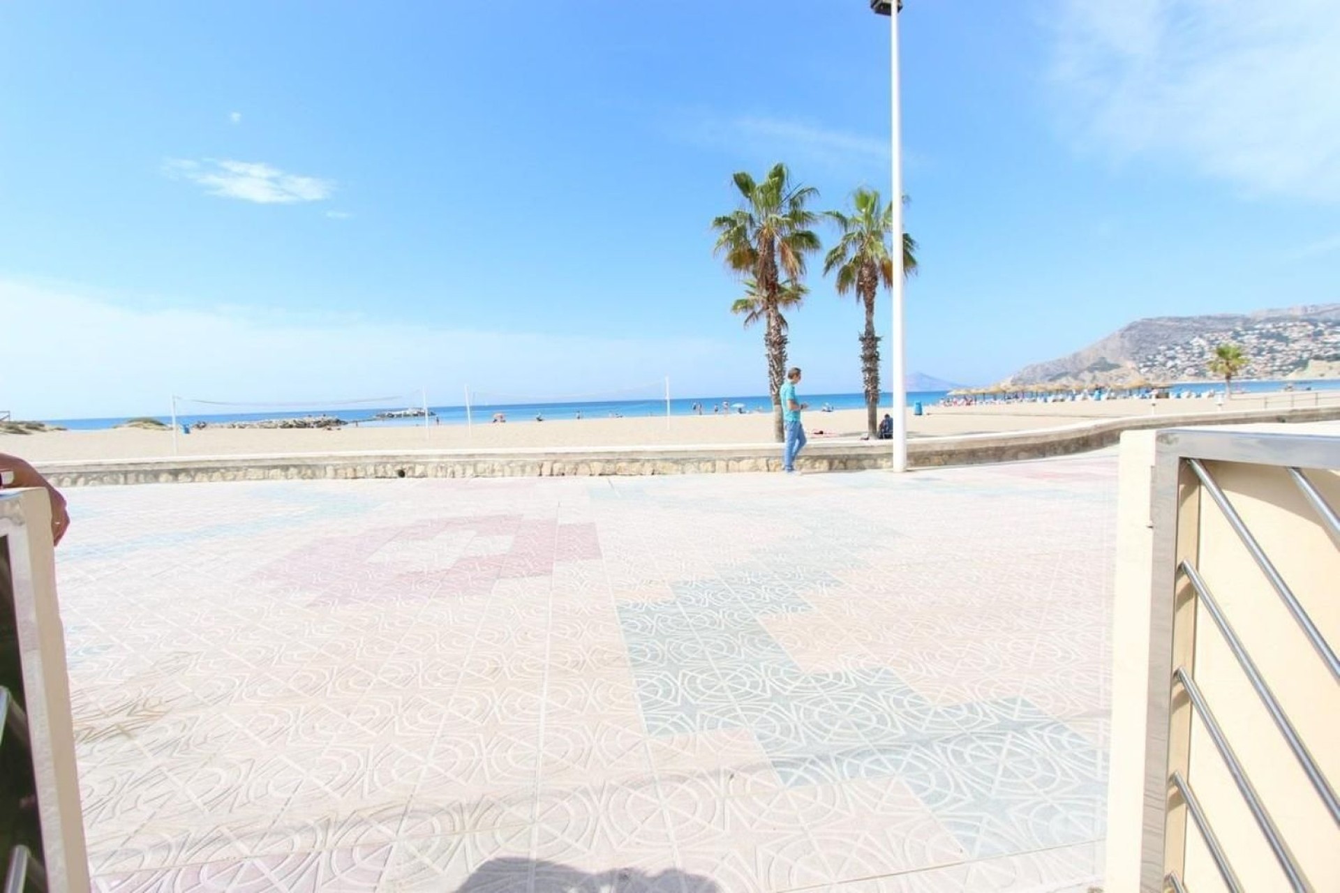 Resale - Commercial - Calpe - Playa De Arenal