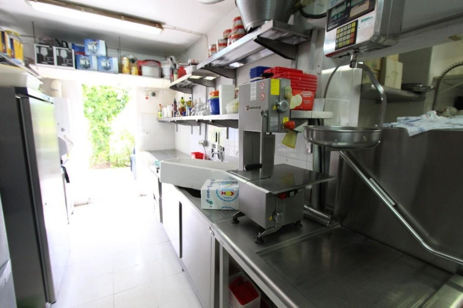 Resale - Commercial - Calpe - Playa De Arenal