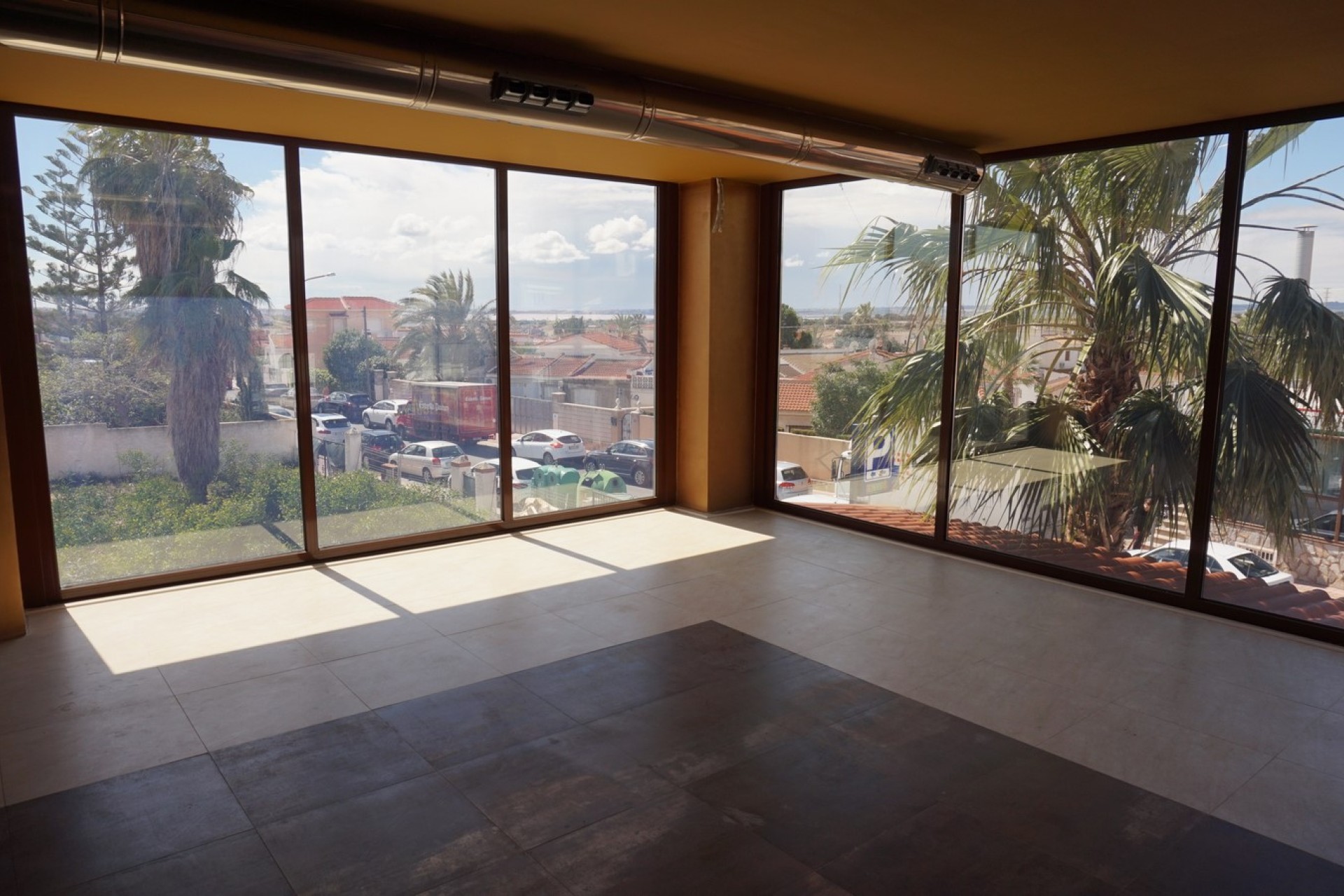 Resale - Commercial - Ciudad Quesada