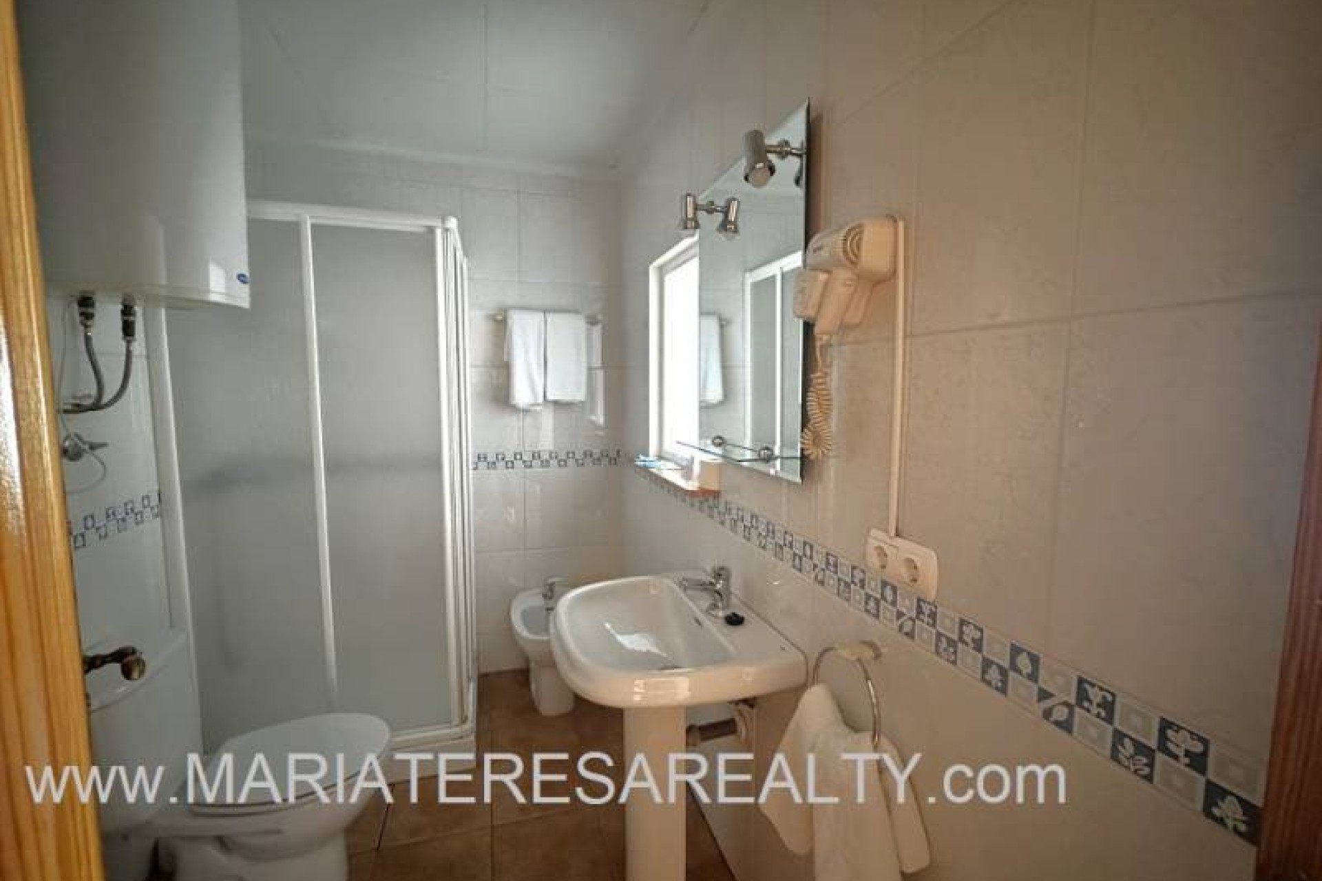 Resale - Commercial - Los Alcazares