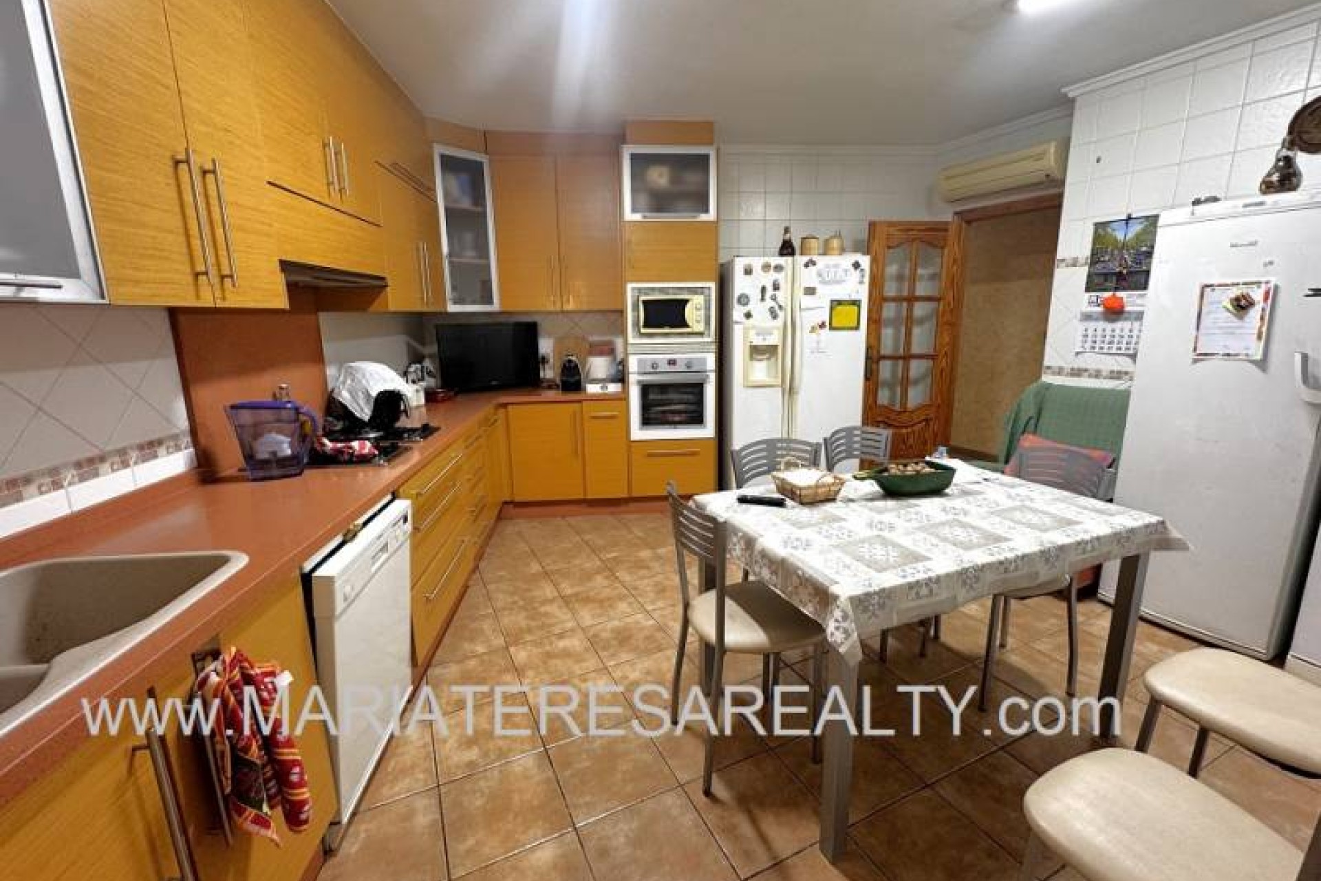 Resale - Commercial - Los Alcazares