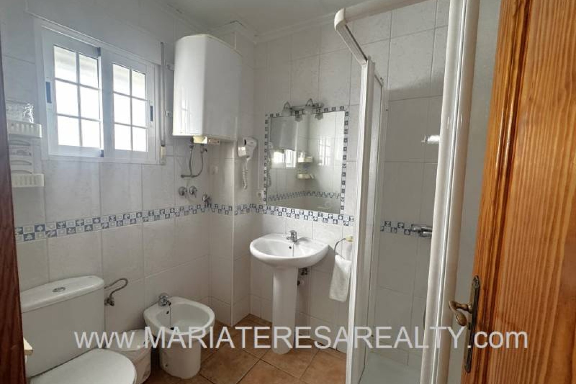 Resale - Commercial - Los Alcazares