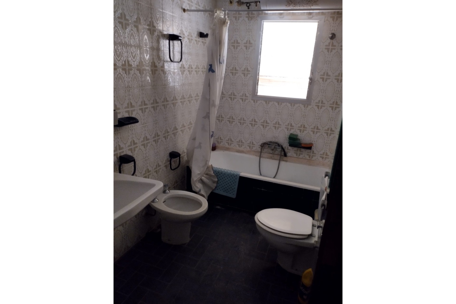 Resale - Commercial - Torrevieja - Costa Blanca