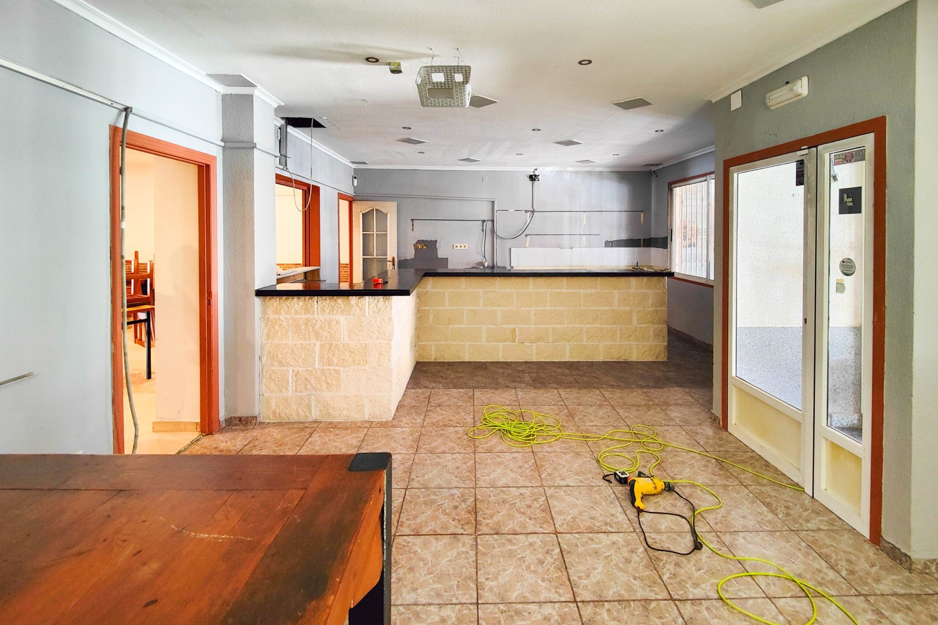 Resale - Commercial - Torrevieja - La Siesta - El Chaparral - San Luis