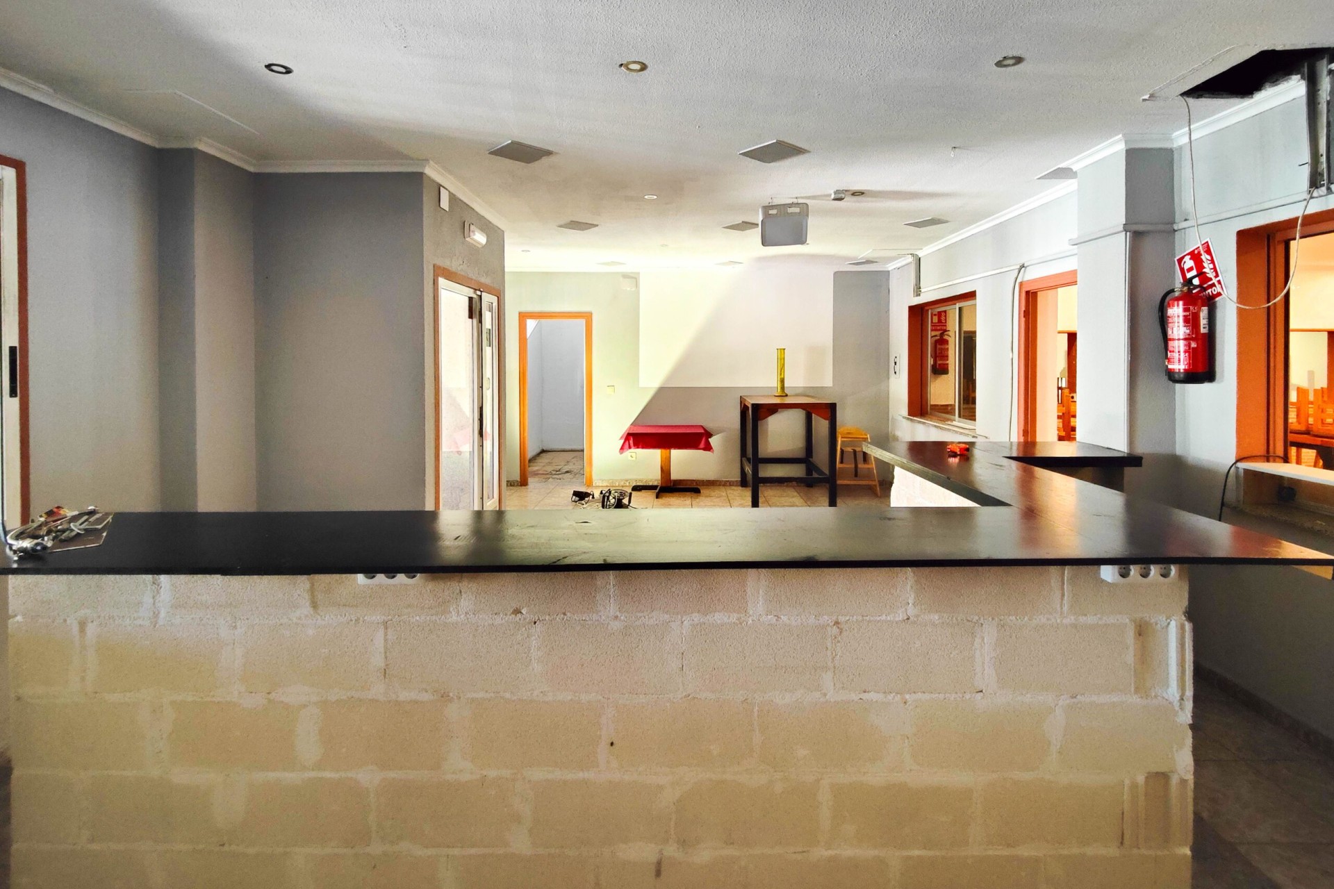 Resale - Commercial - Torrevieja - La Siesta
