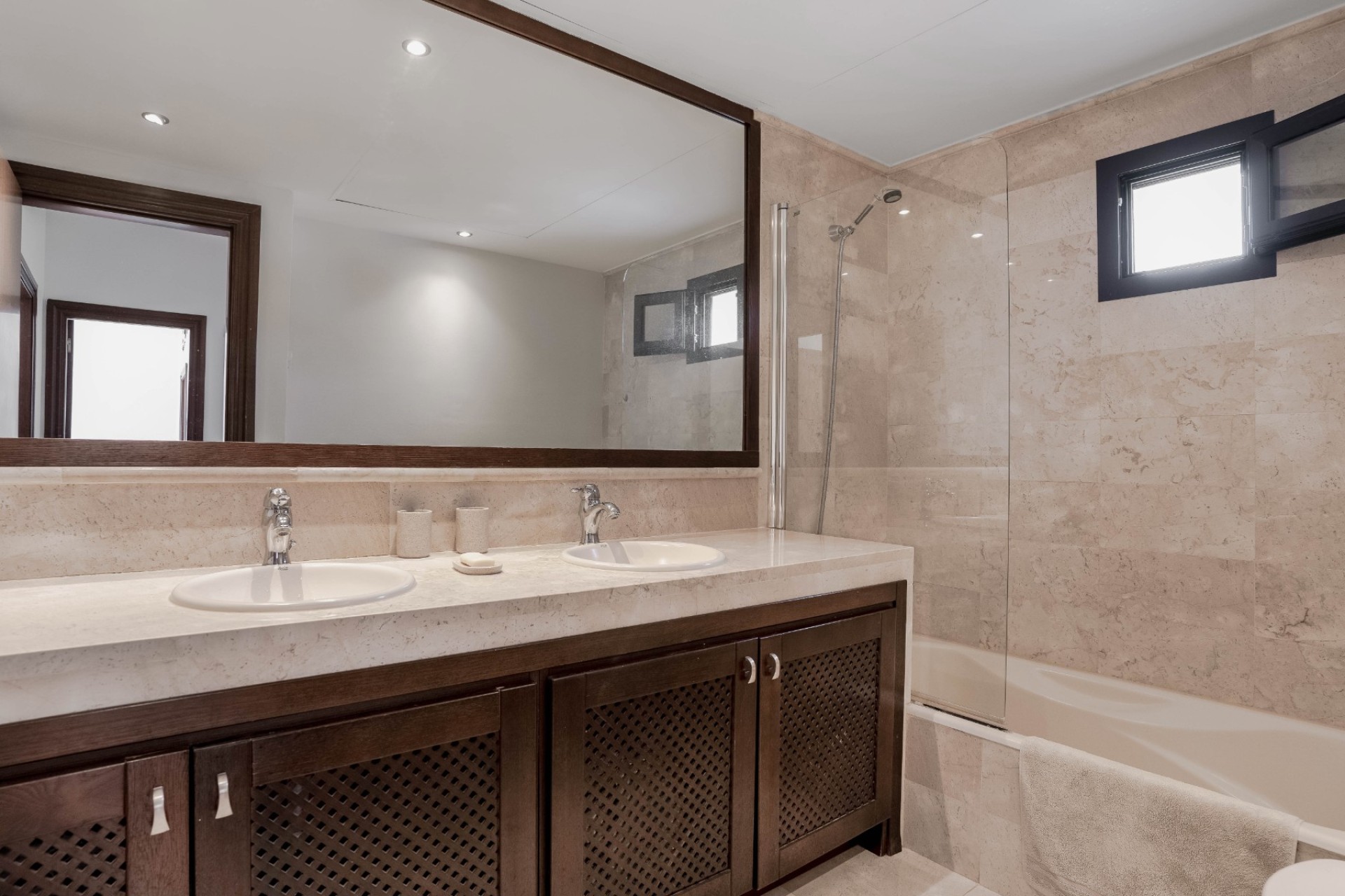 Resale - House - Benahavis