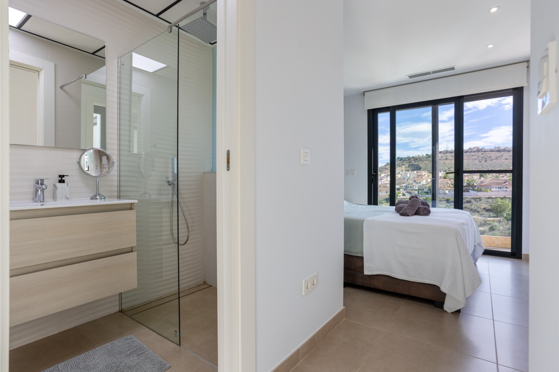 Resale - House - Benijofar