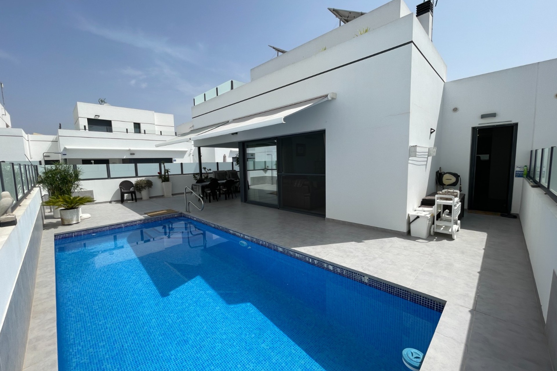 Resale - House - Dolores - Alicante