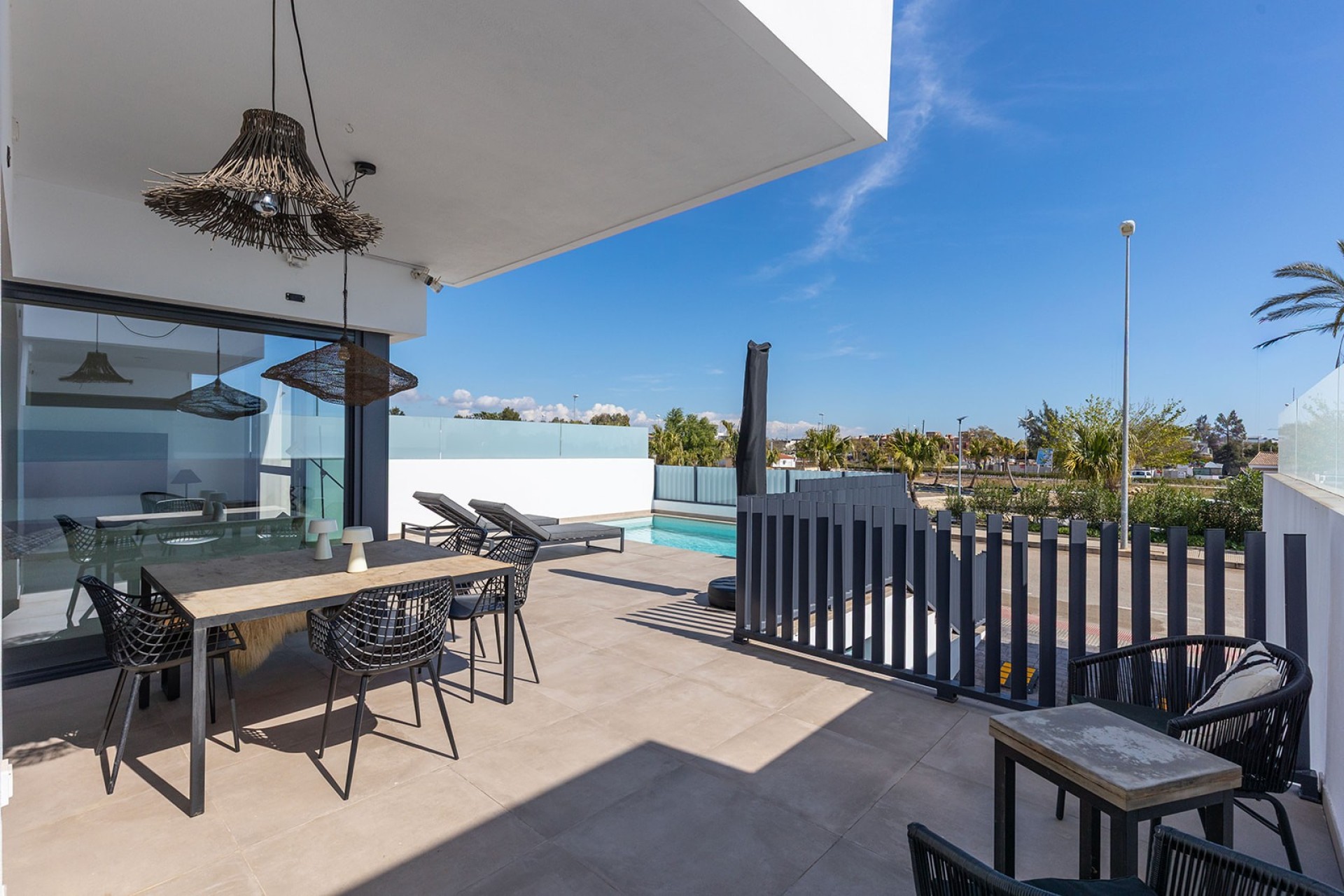 Resale - House - Dolores