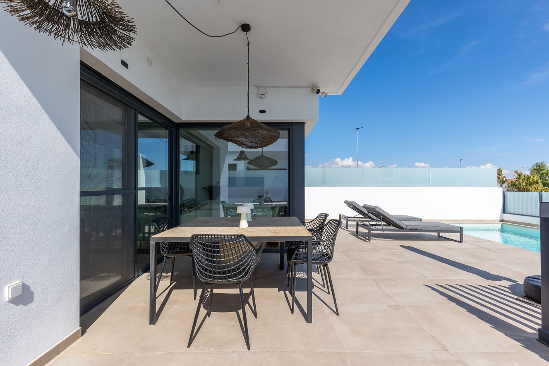 Resale - House - Dolores