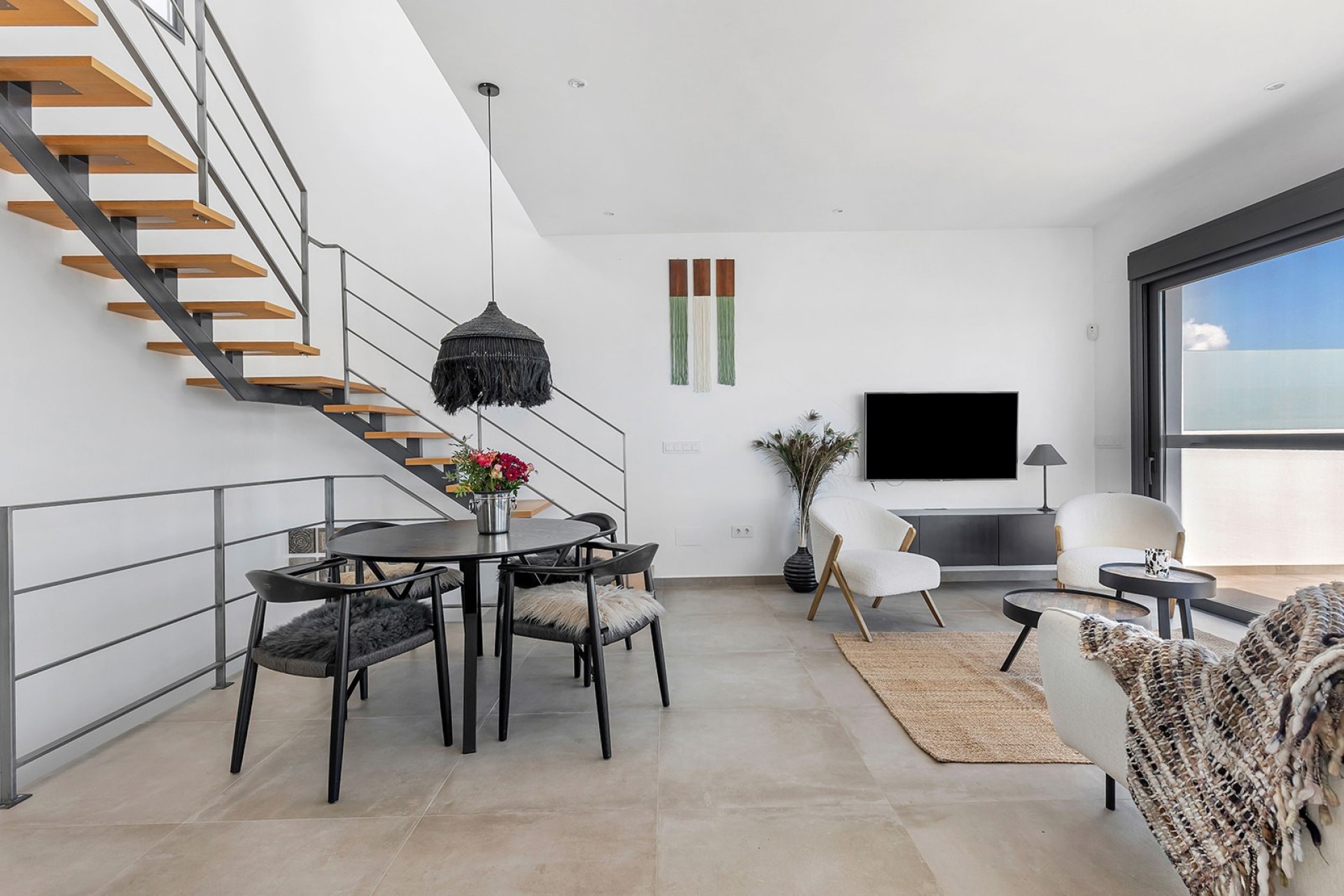 Resale - House - Dolores