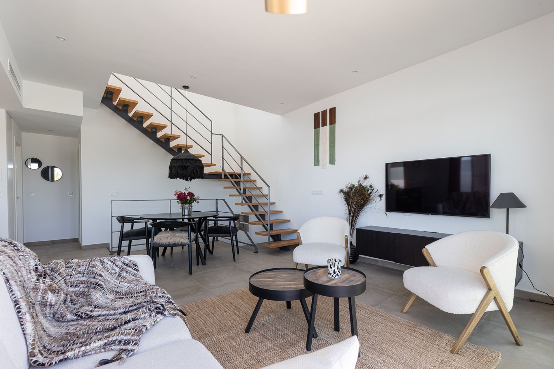 Resale - House - Dolores