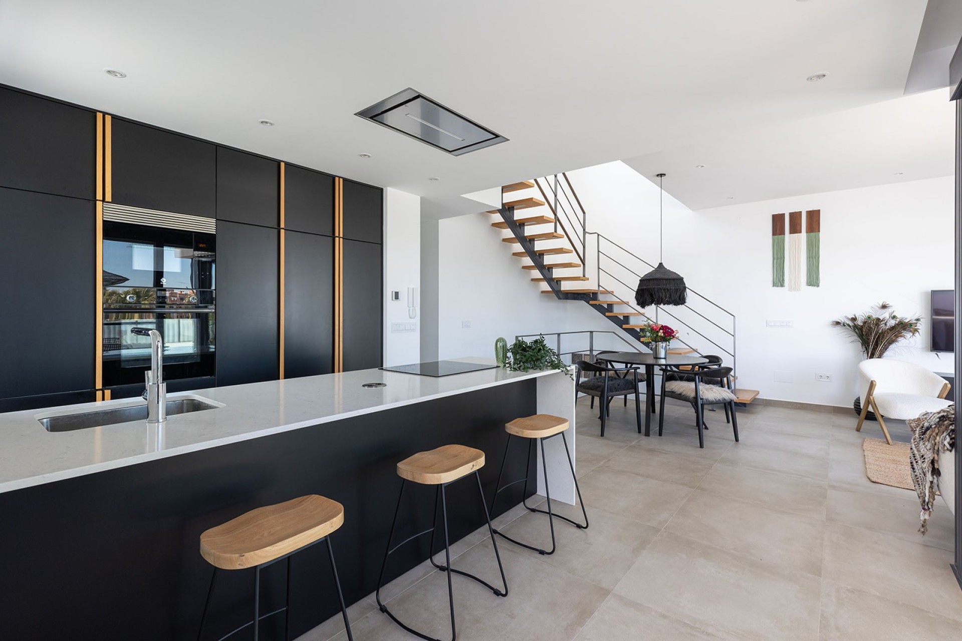 Resale - House - Dolores