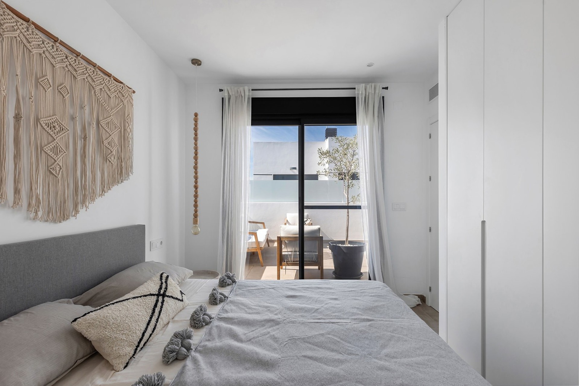 Resale - House - Dolores