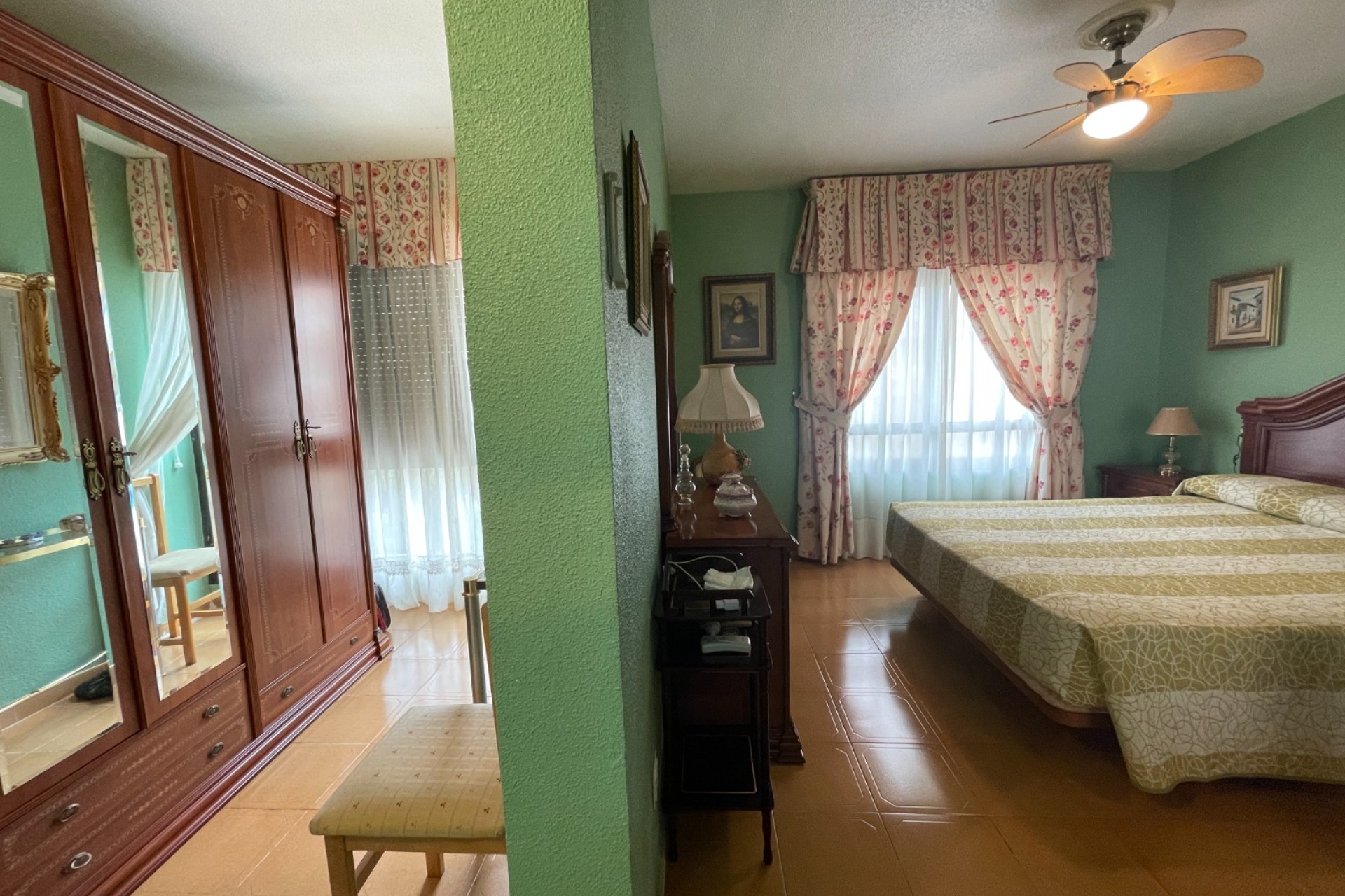 Resale - House - Guardamar del Segura