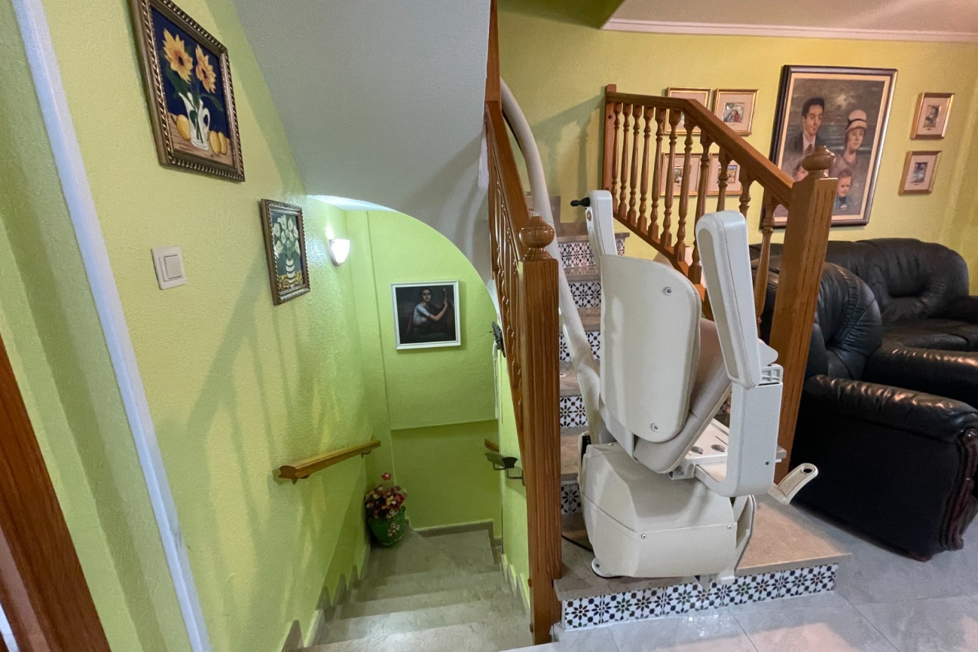 Resale - House - Guardamar del Segura