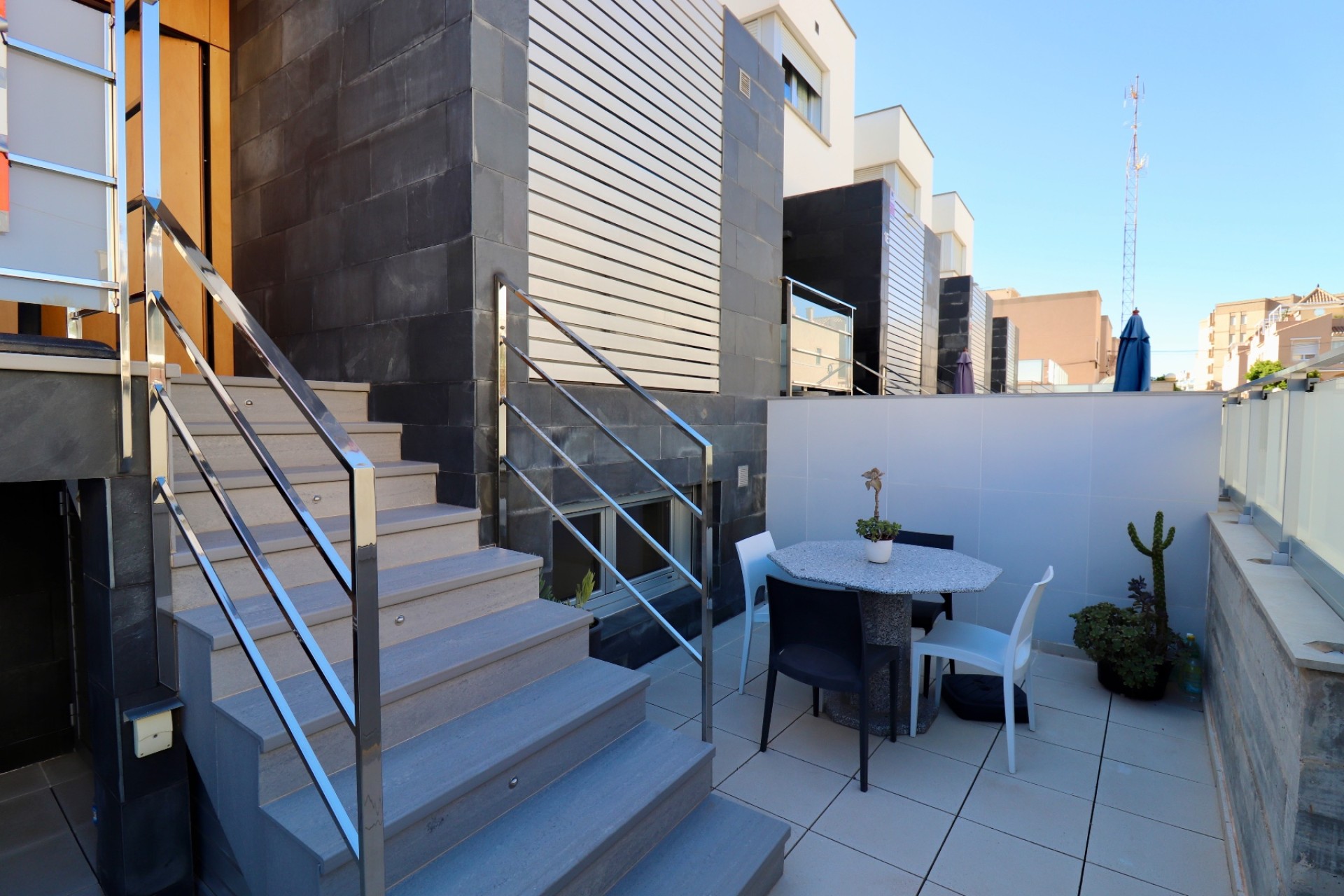 Resale - House - Guardamar del Segura