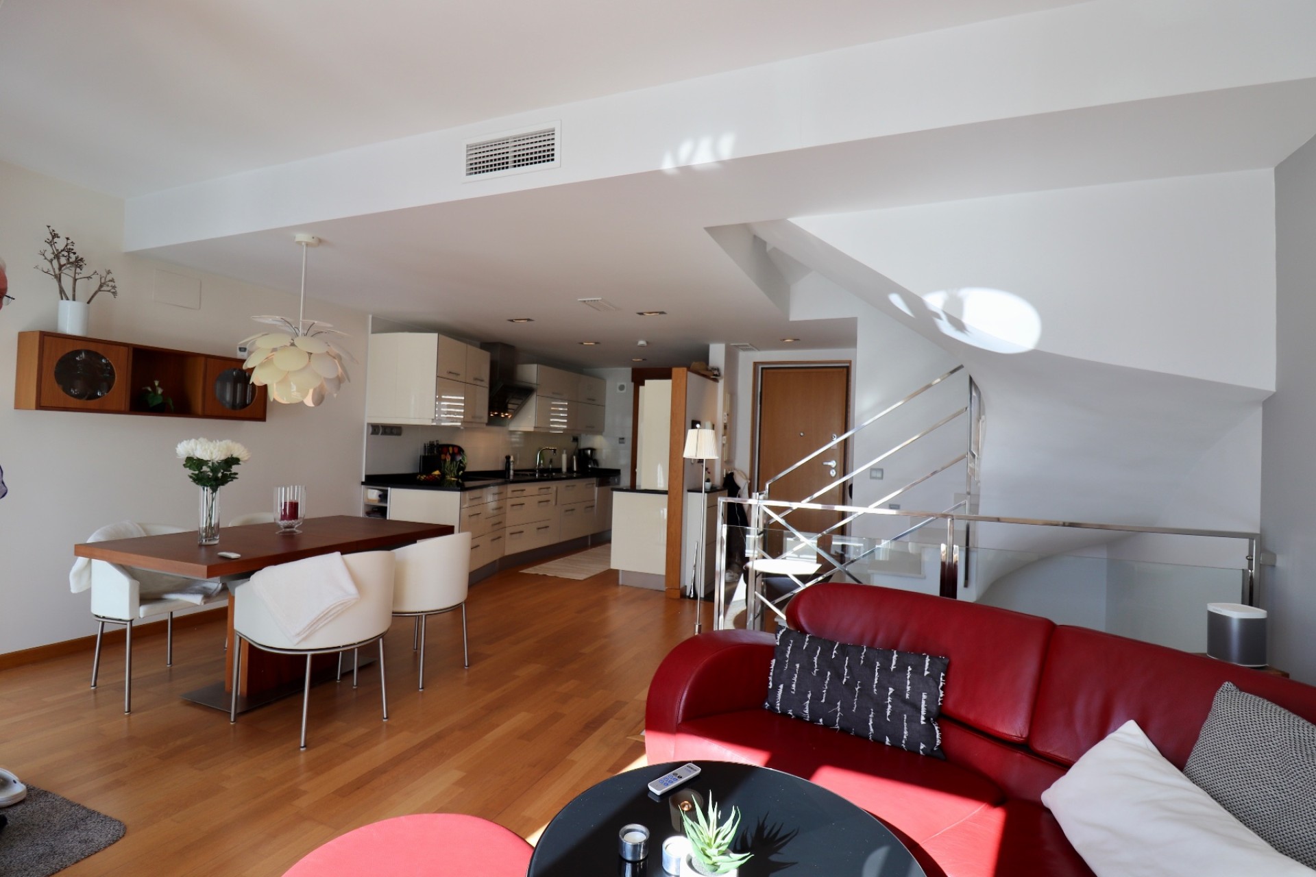 Resale - House - Guardamar del Segura