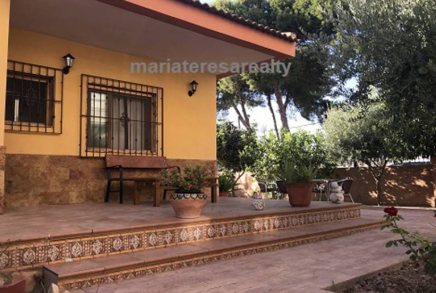 Resale - House - Los Alcazares