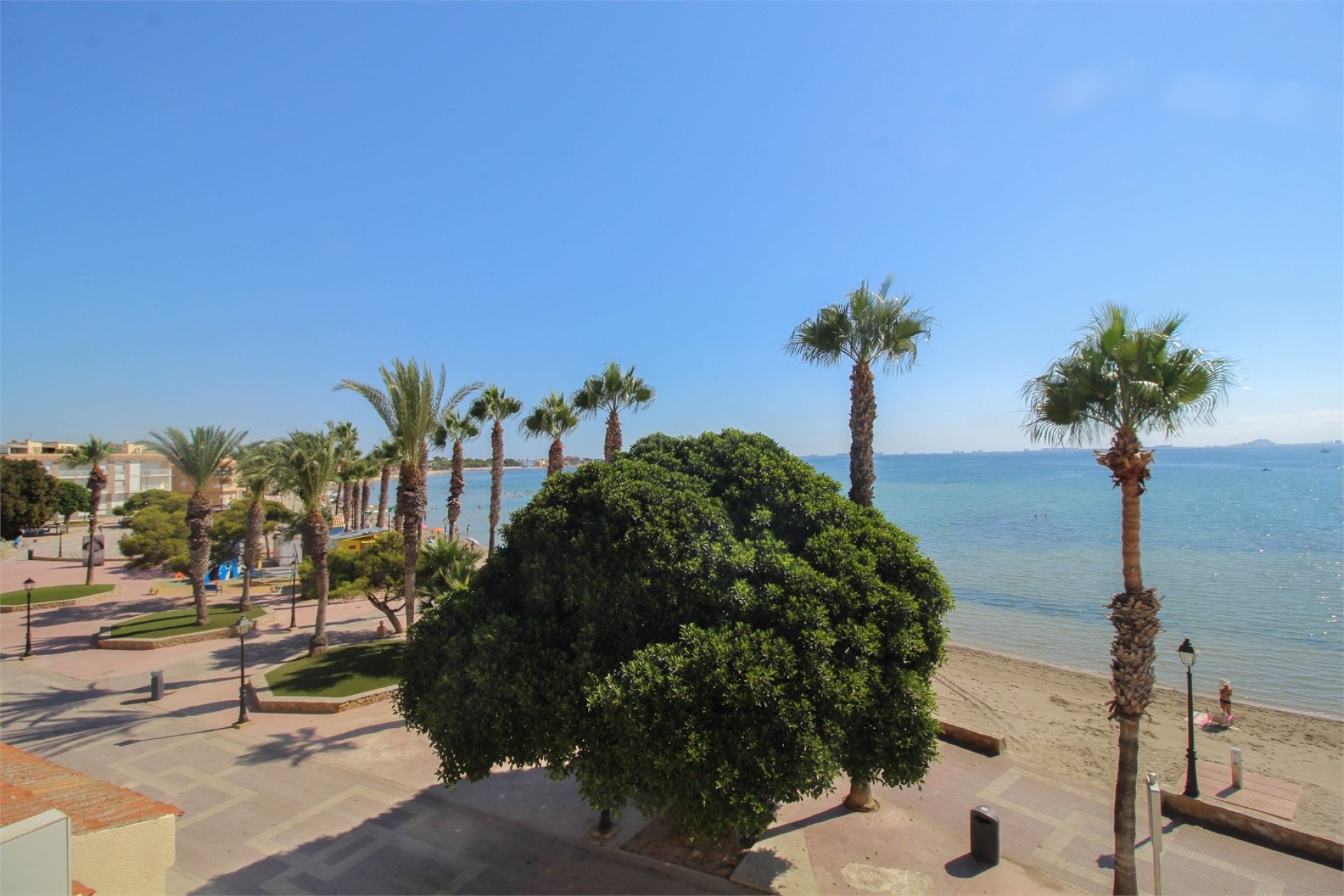 Resale - House - Los Alcazares