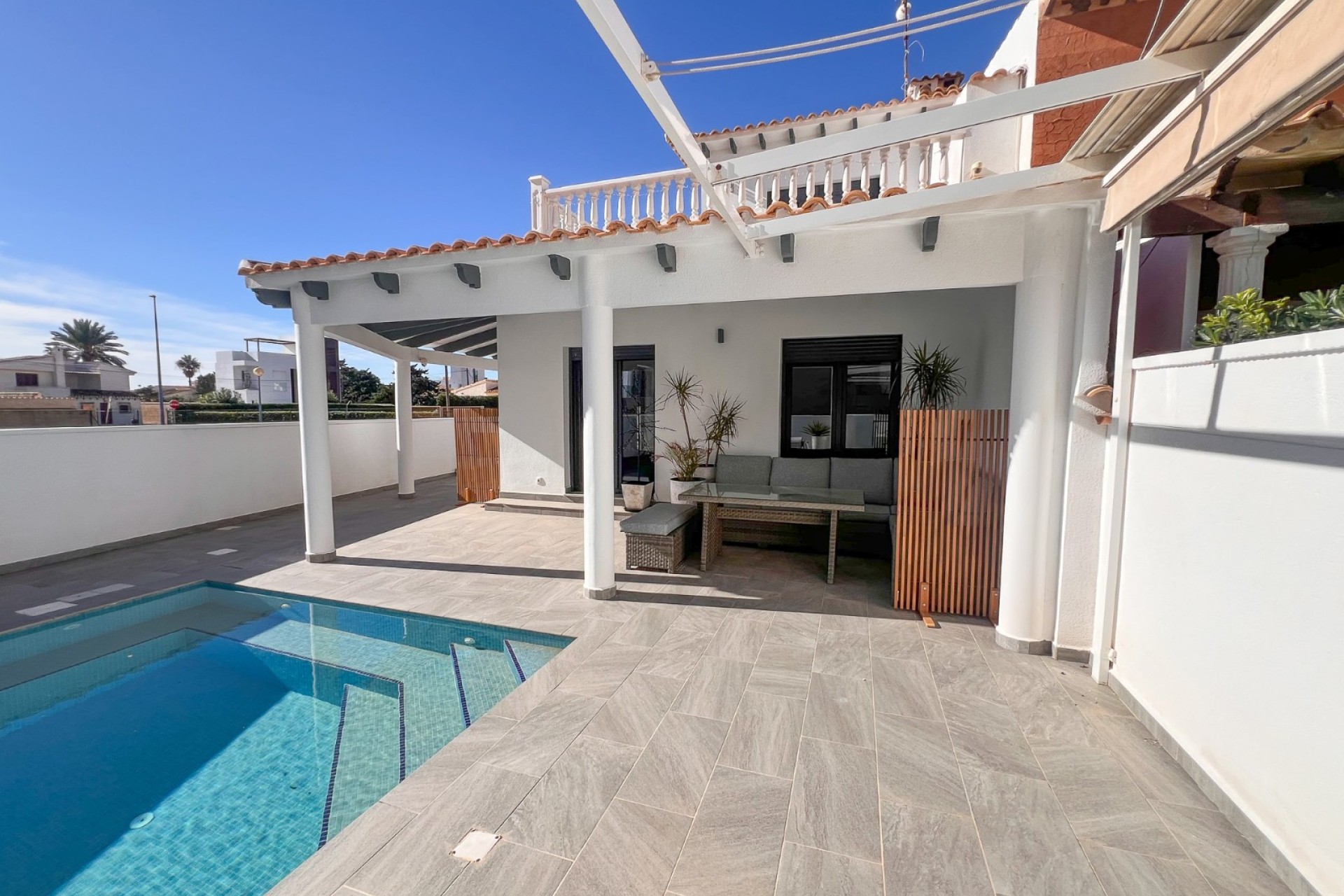 Resale - House - Orihuela Costa - Punta Prima