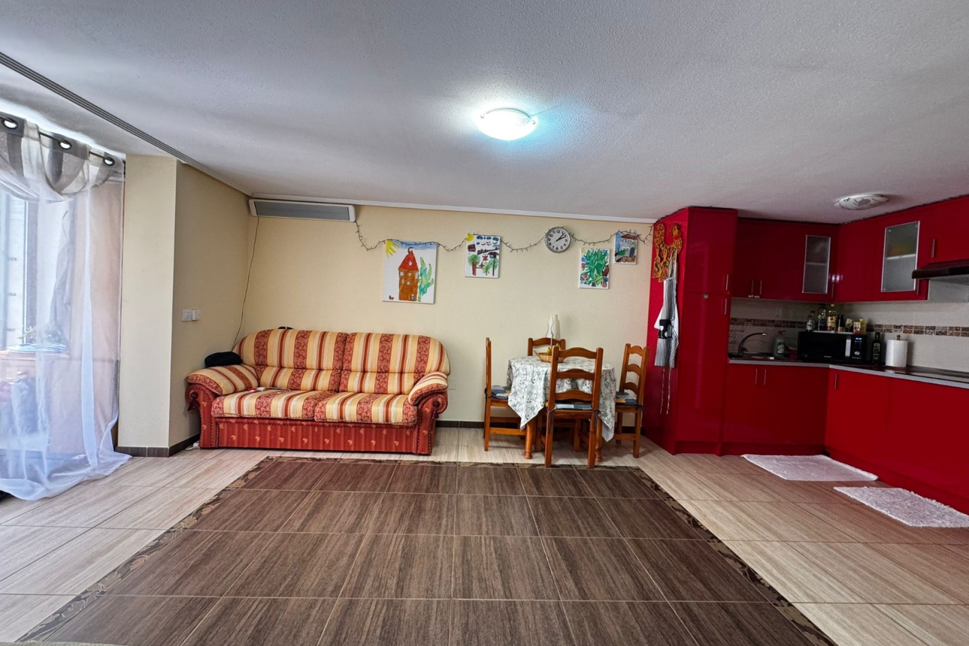 Resale - House - Punta Prima