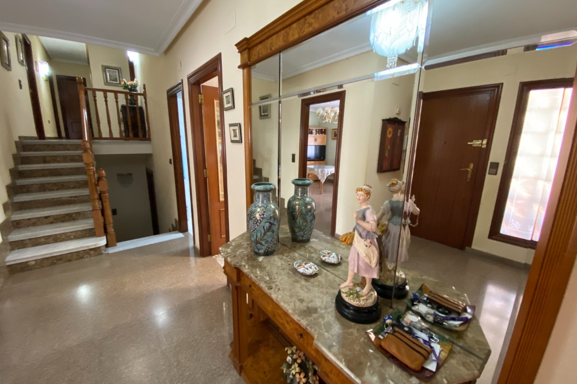 Resale - House - Sax