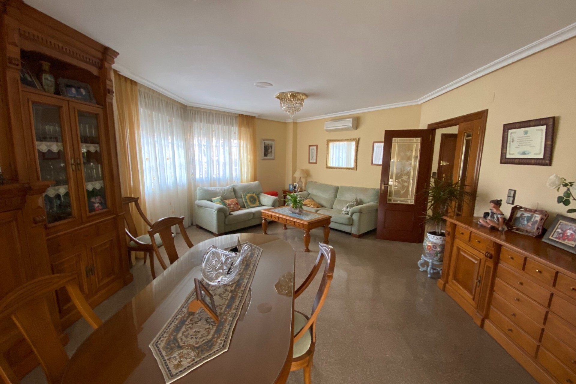 Resale - House - Sax