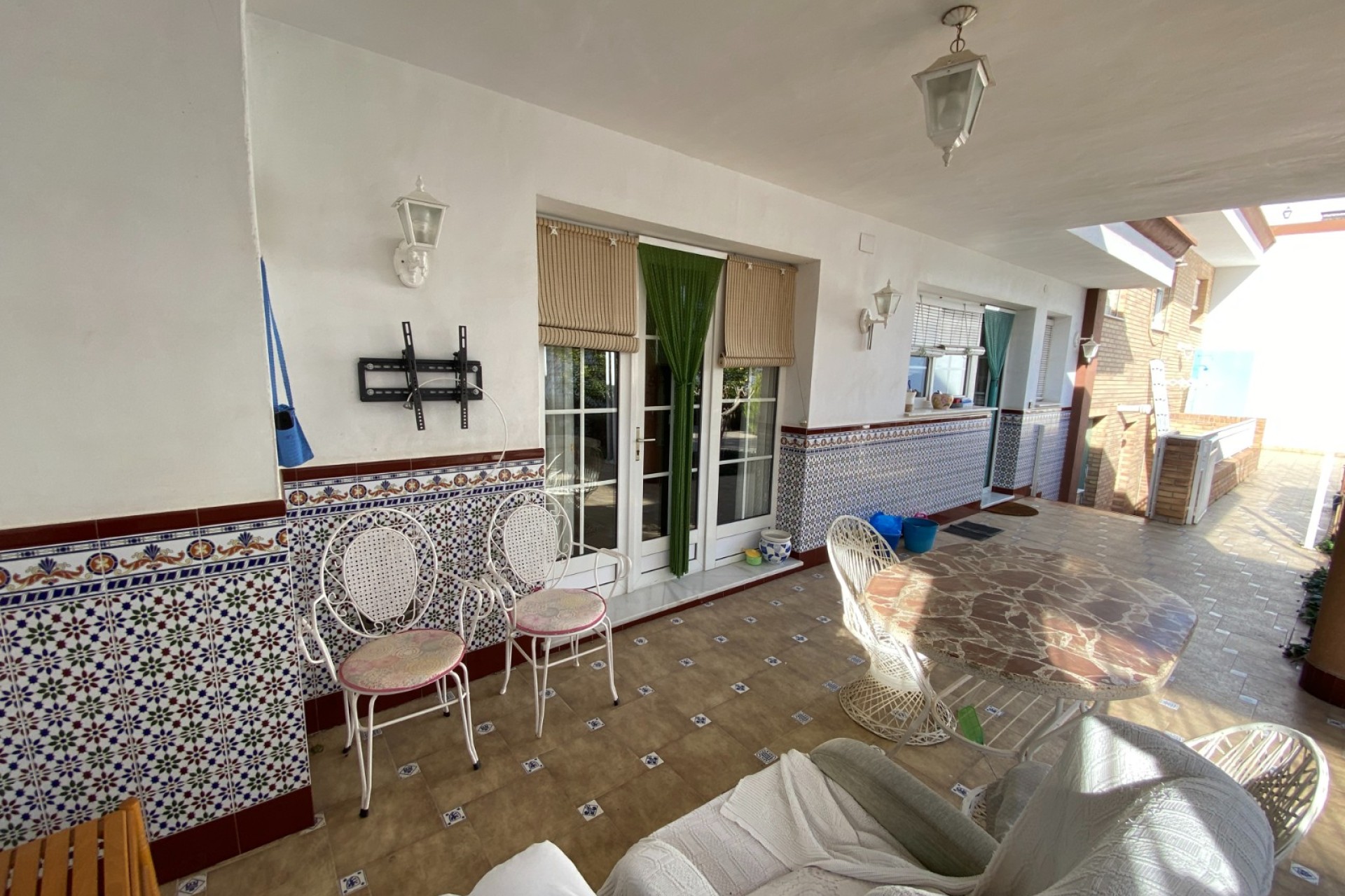 Resale - House - Sax