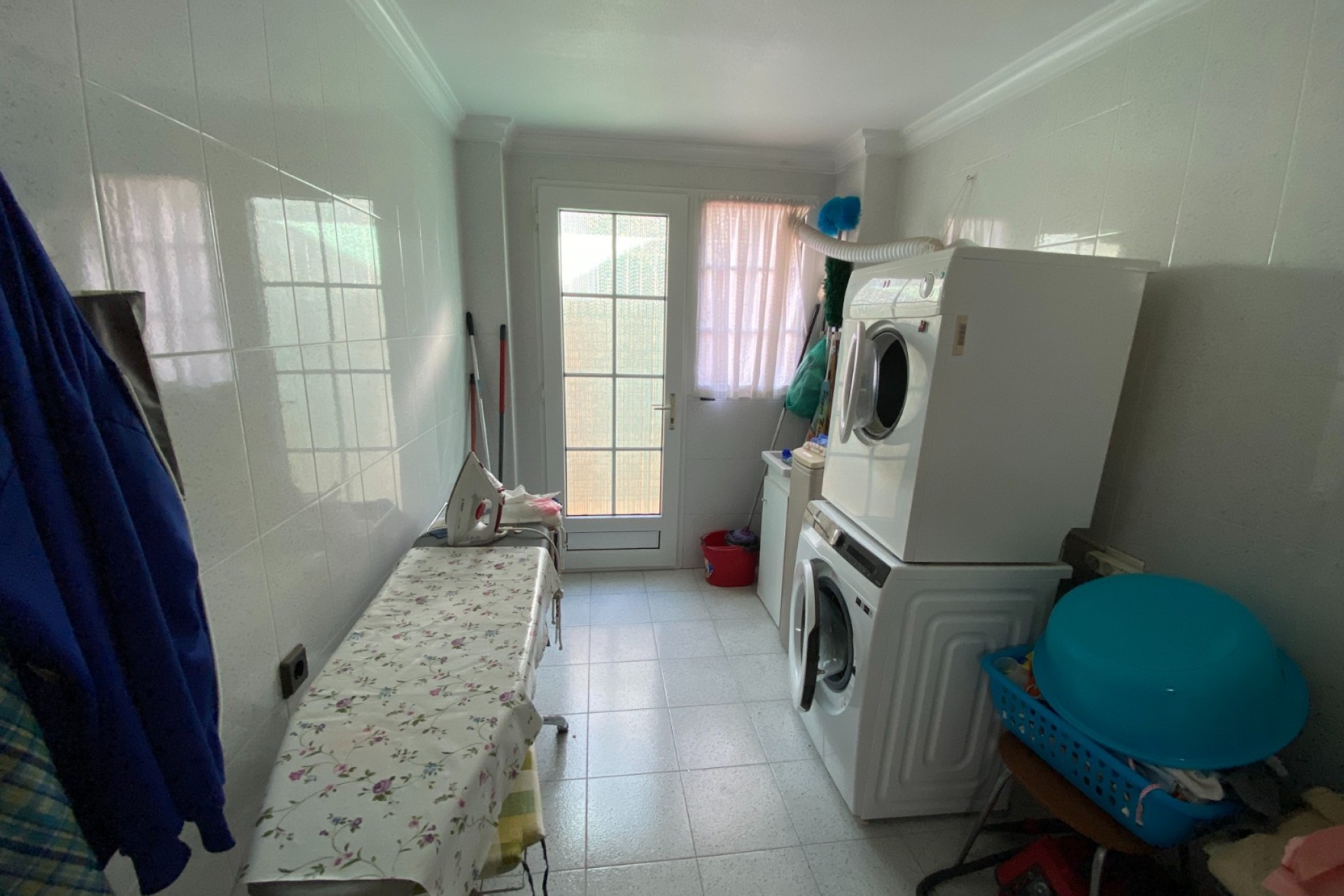 Resale - House - Sax