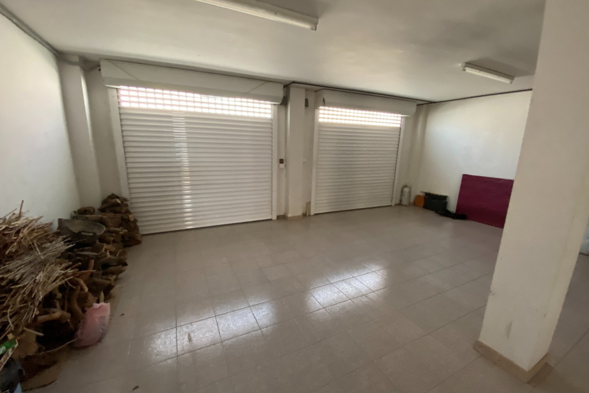 Resale - House - Sax