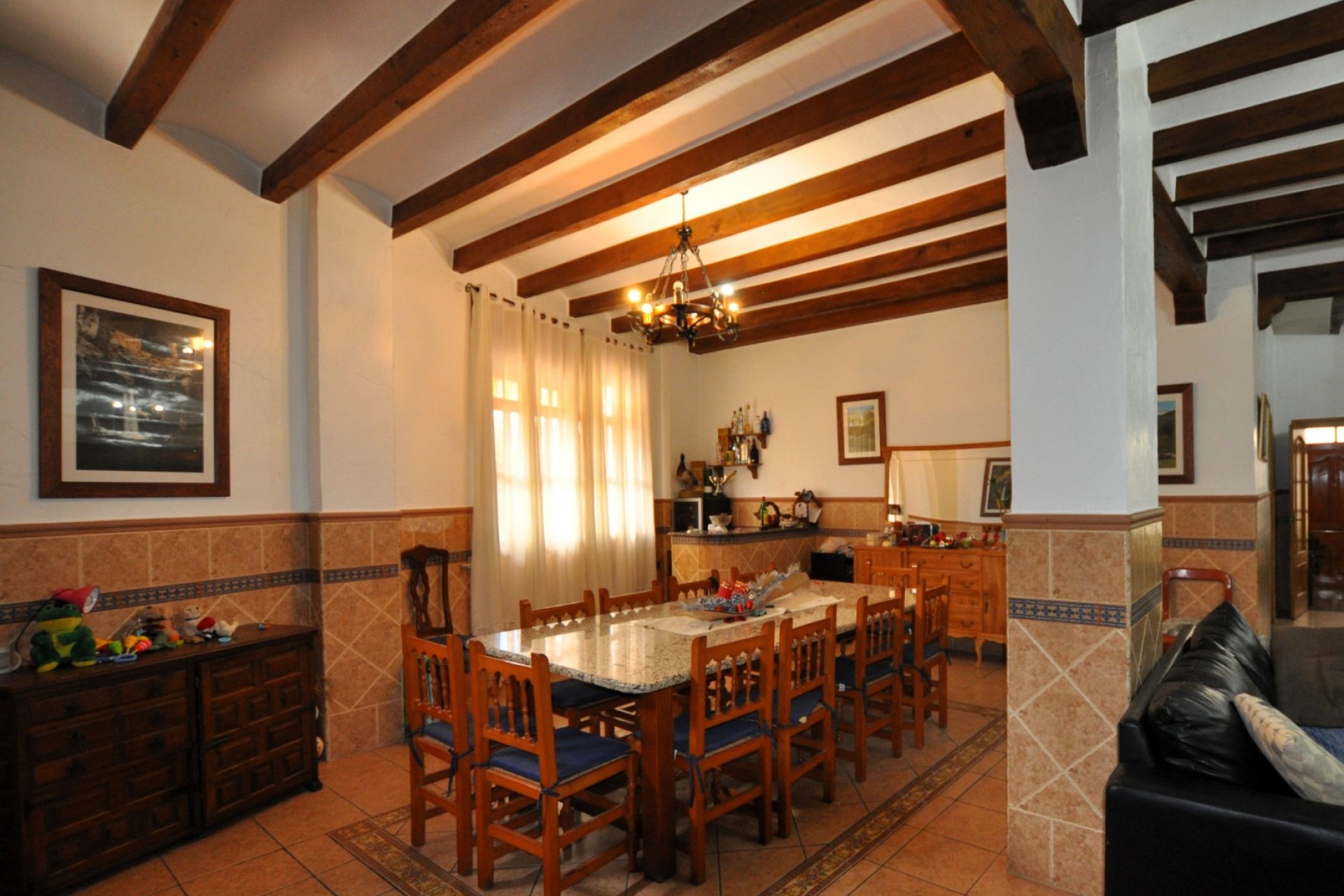 Resale - House - Sax