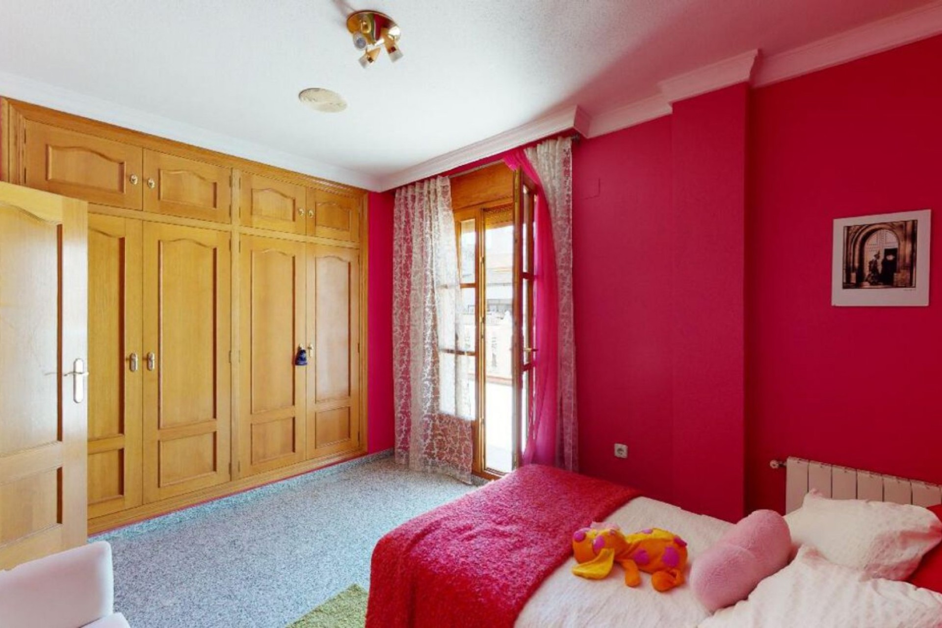 Resale - House - Sax